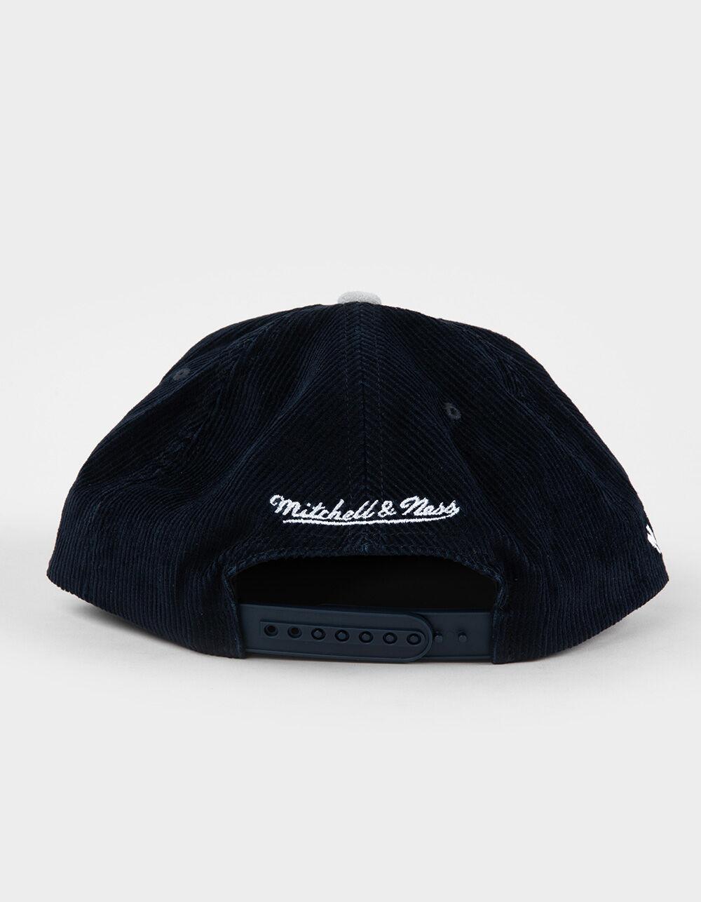 MITCHELL & NESS New York Yankees Corduroy Snapback Hat - BLUE COMBO Product Image