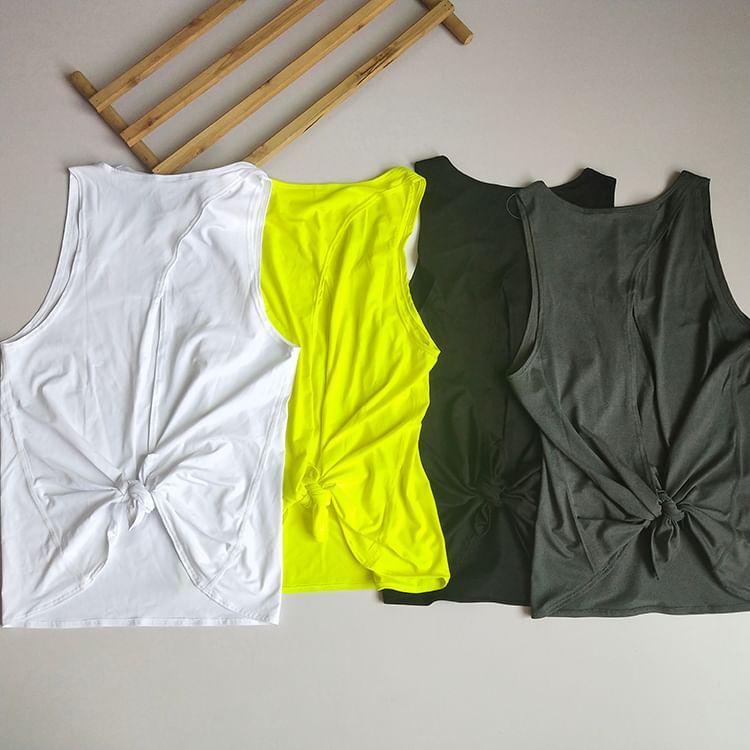 Scoop Neck Plain Backless Sport Tank Top Product Image