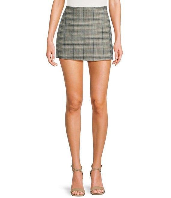 Originality Plaid Pull On A-Line Mini Skort Product Image