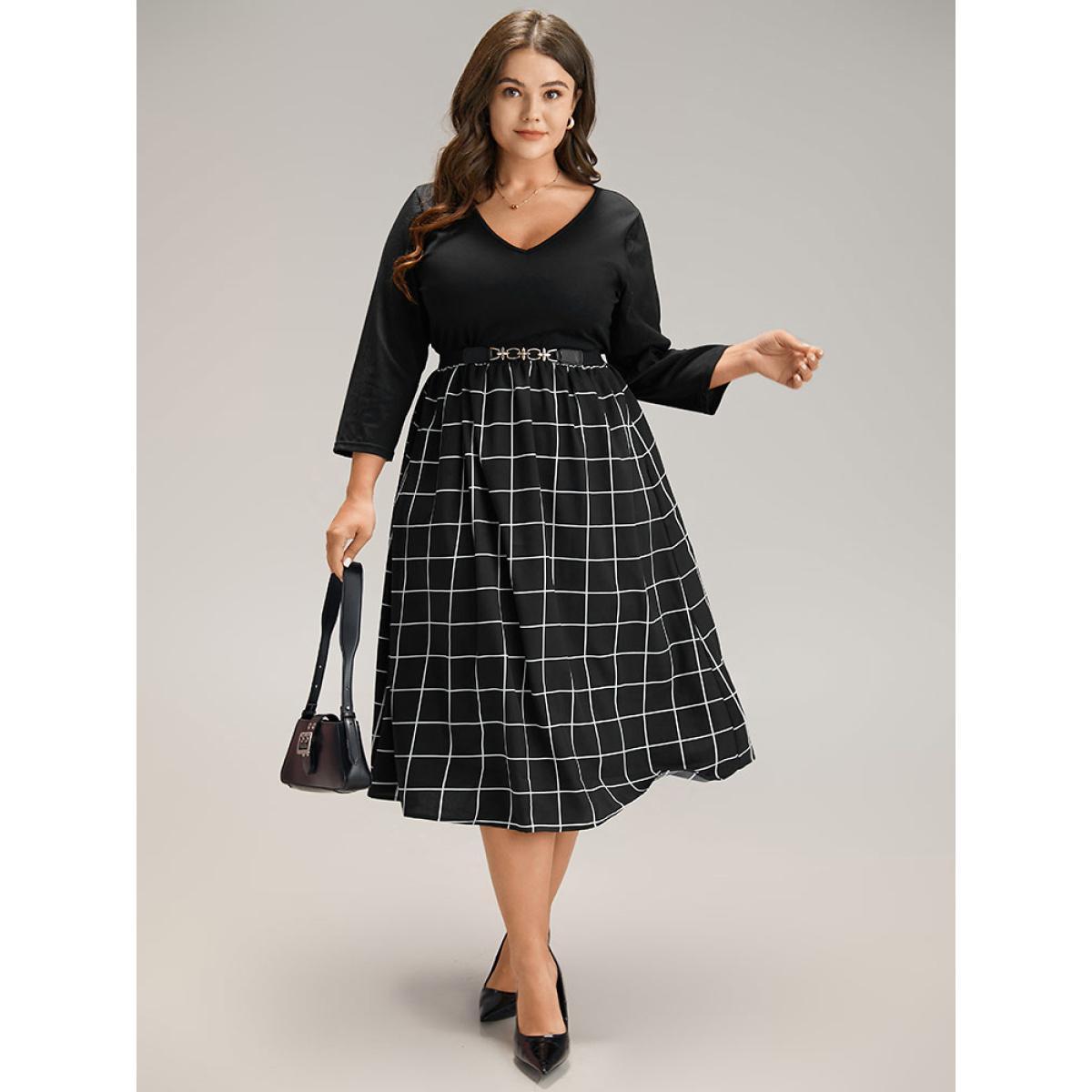 Plus Size Plaid Patchwork Pocket Elastic Waist Dress Black Women Casual Printed V-neck Elbow-length sleeve Curvy Midi Dress BloomChic 14-16/1X Product Image