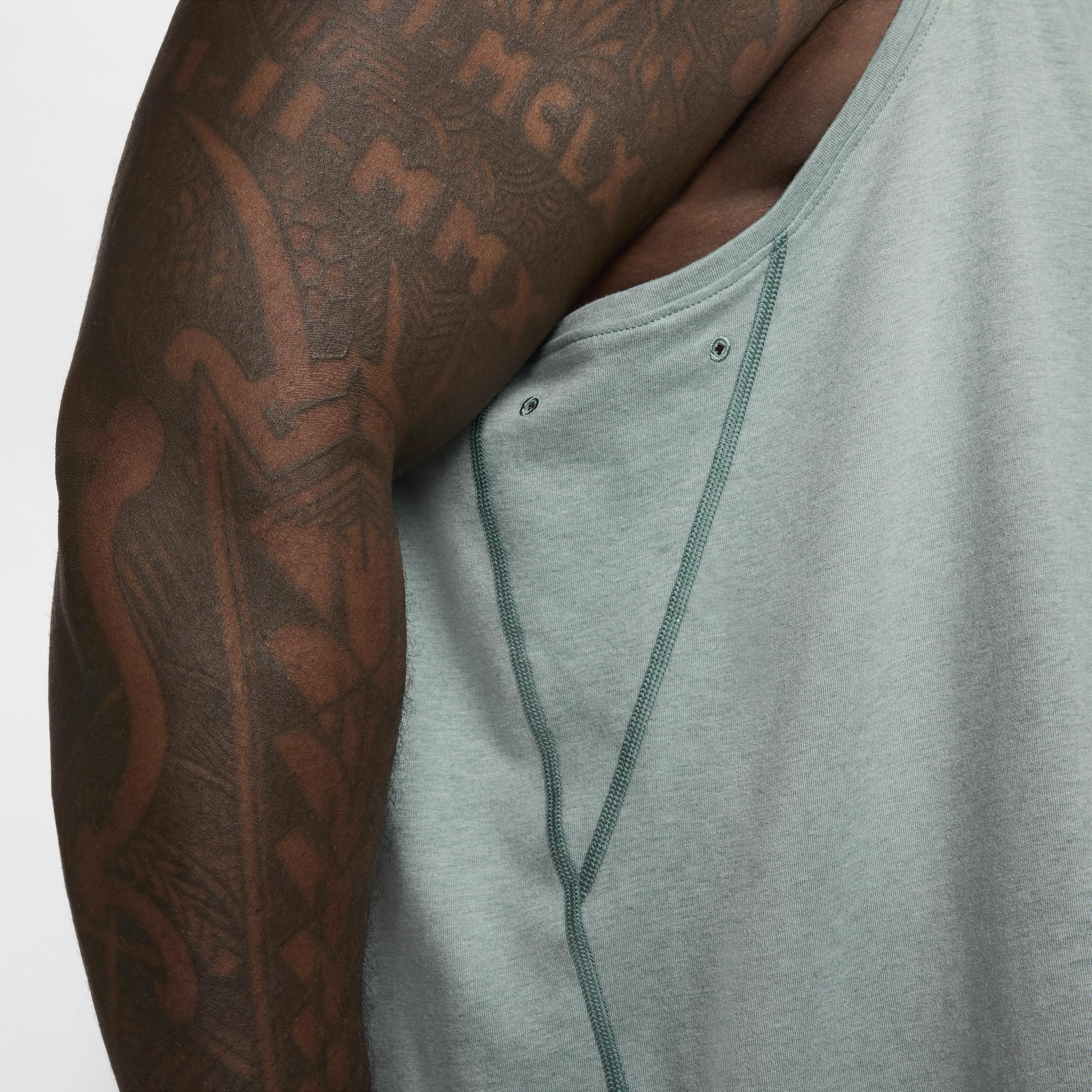 Nike Men's Primary Dri-FIT Versatile Tank Top Product Image