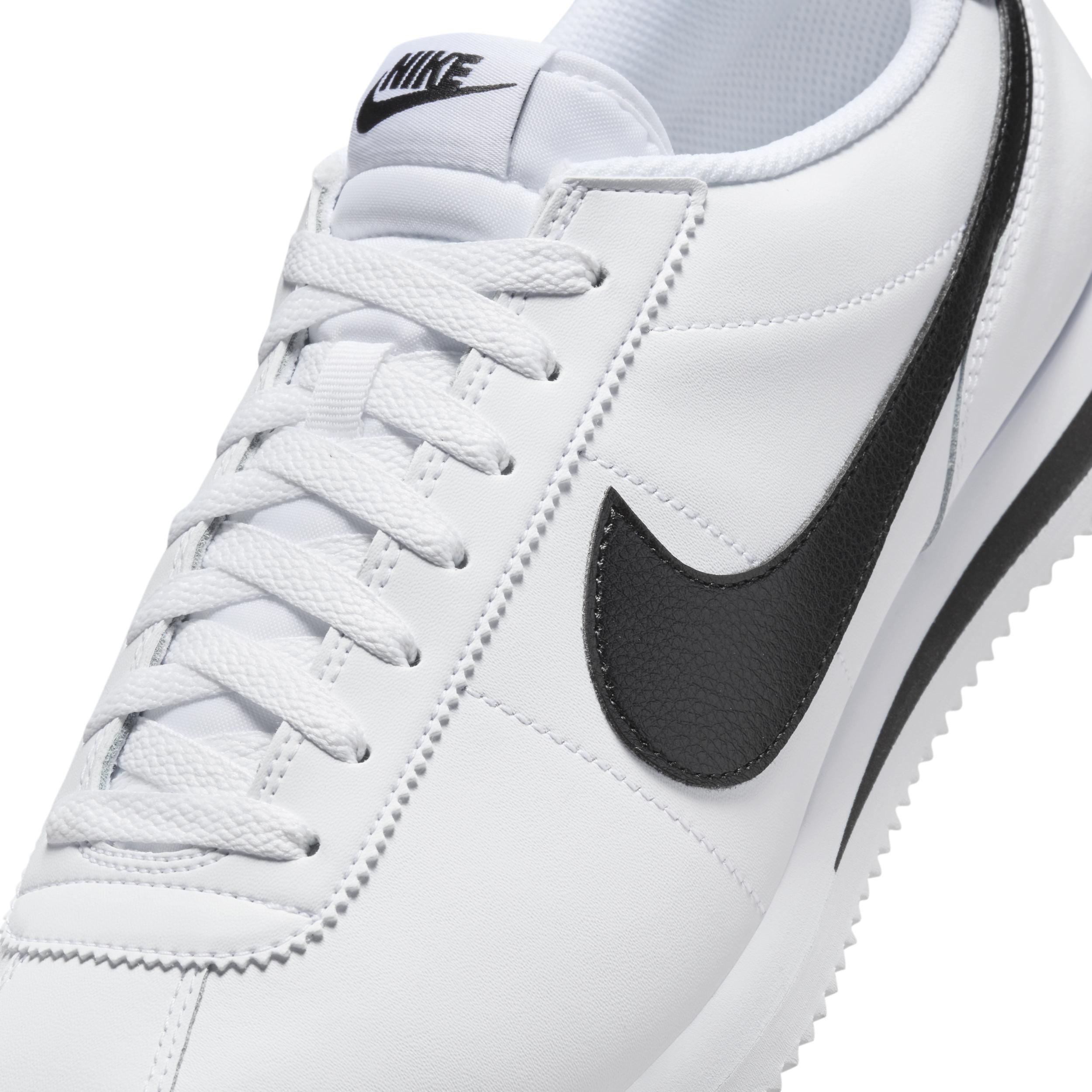 Nike Men's Cortez Leather Shoes Product Image