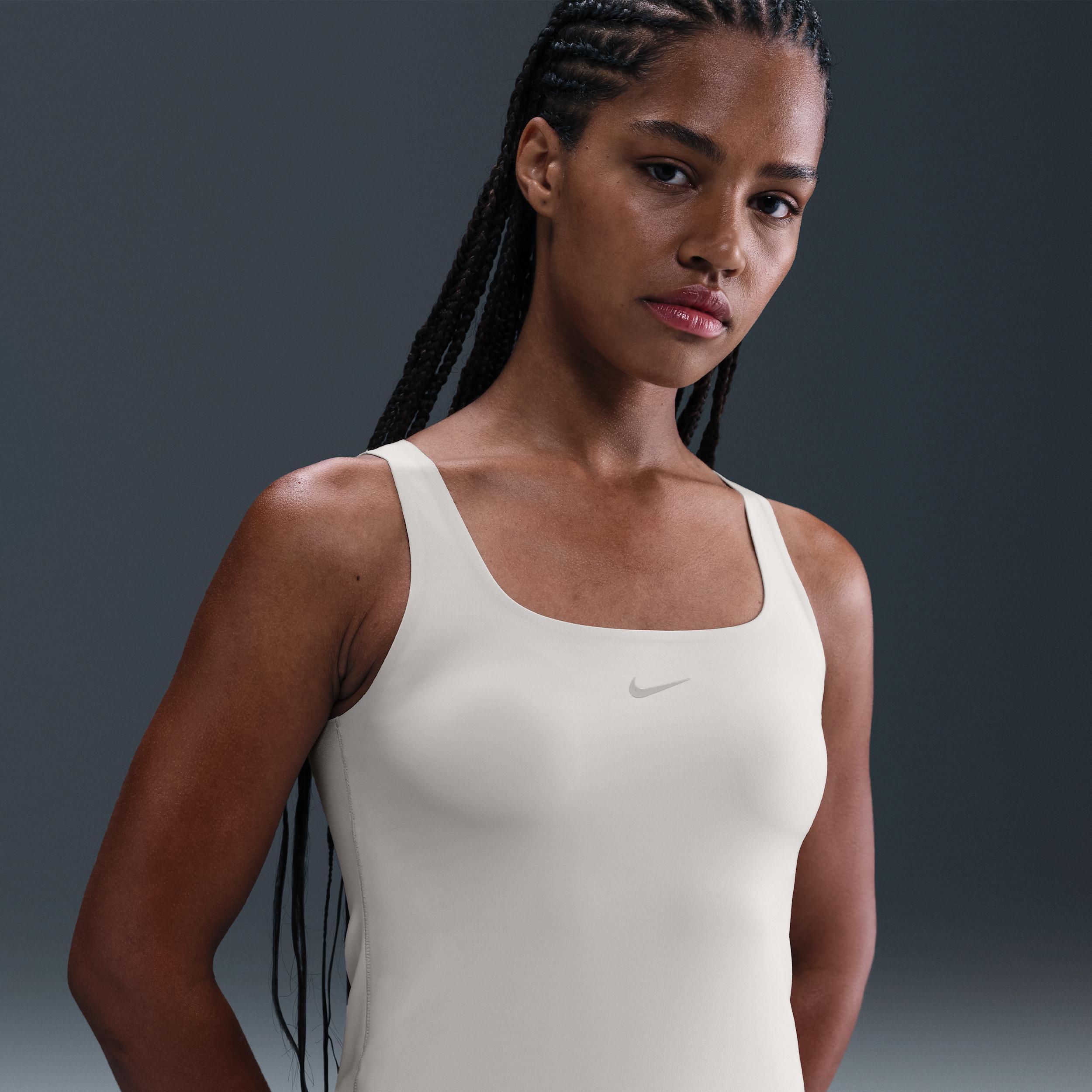Nike Women's Form Tank Top Product Image