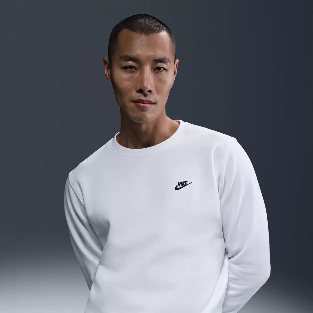 Nike Men's Club Fleece Crew Product Image