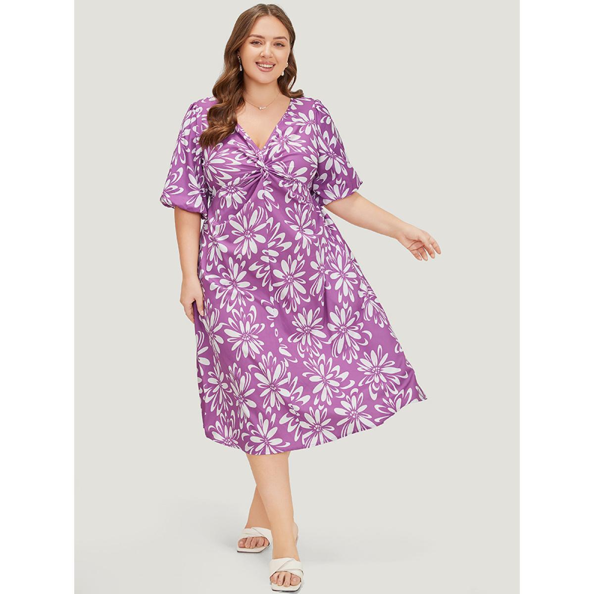 Plus Size Floral Print Puff Sleeve Pocket Twist Front Dress Lilac Women Elegant V-neck Short sleeve Curvy Midi Dress BloomChic 14-16/1X Product Image