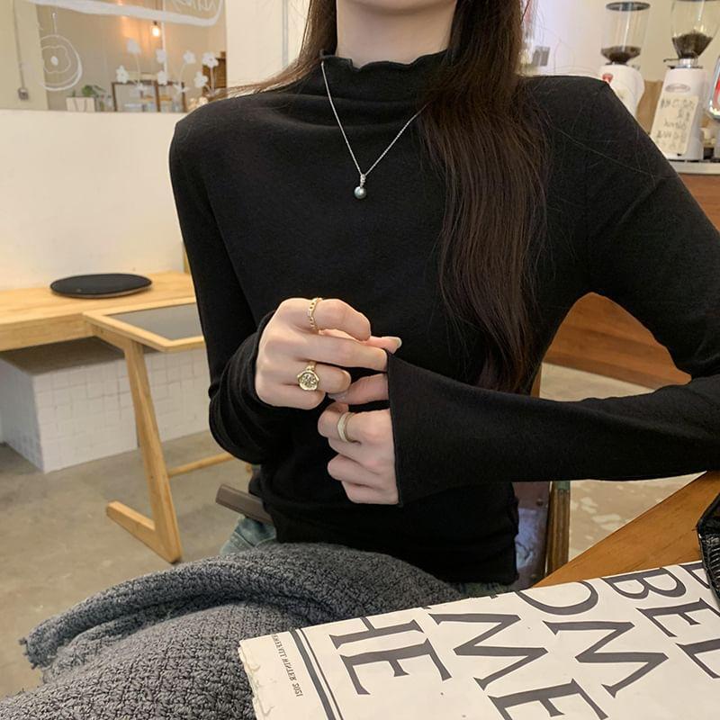 Long-Sleeve Mock Neck Frill Trim Plain T-Shirt Product Image