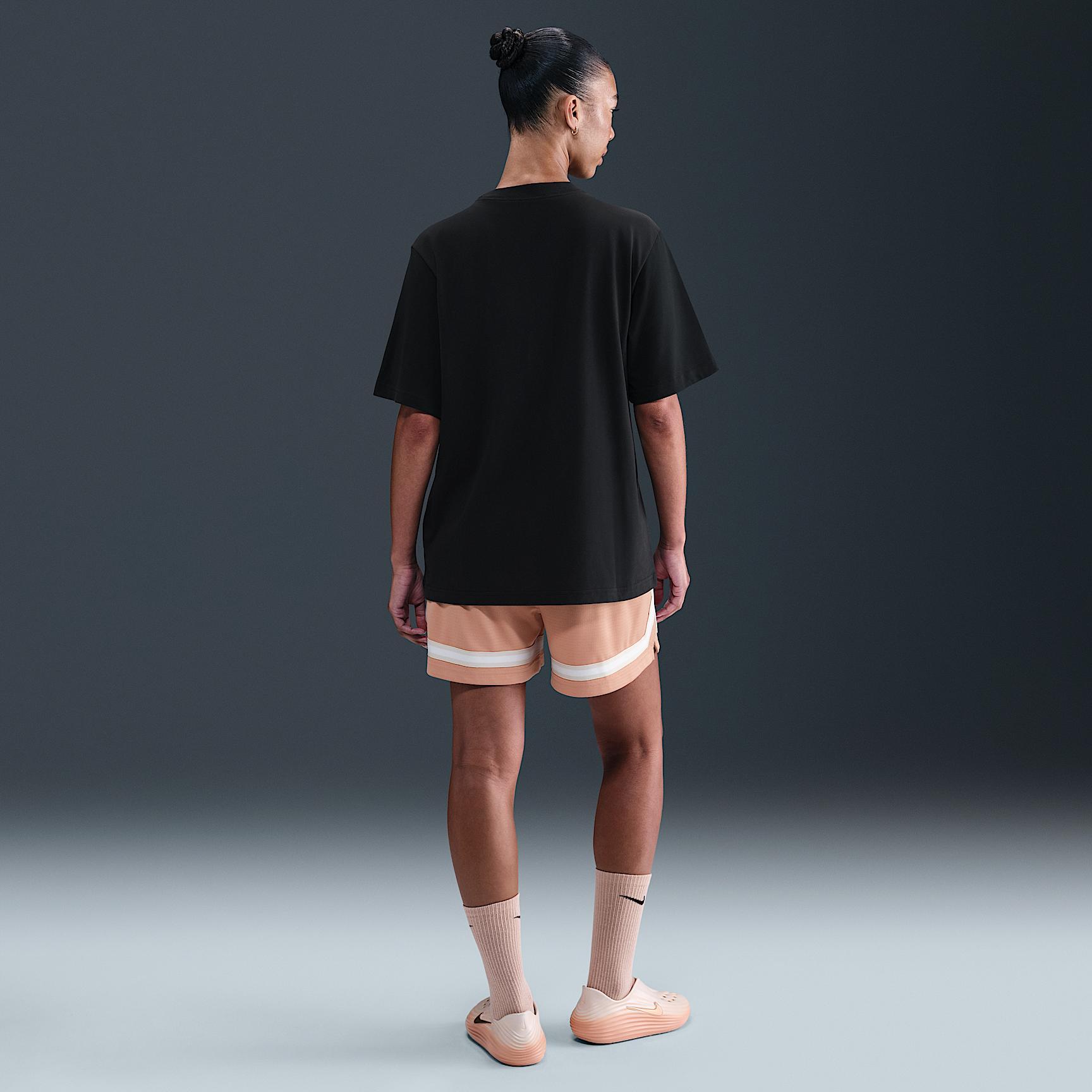 Nike Women's Dri-FIT Graphic Basketball T-Shirt Product Image