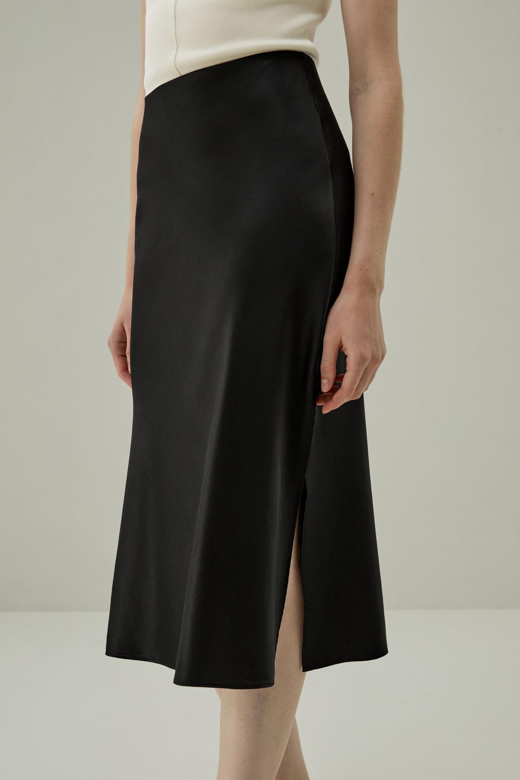 Minimalist Aesthetic Silk Poppy Skirt Product Image