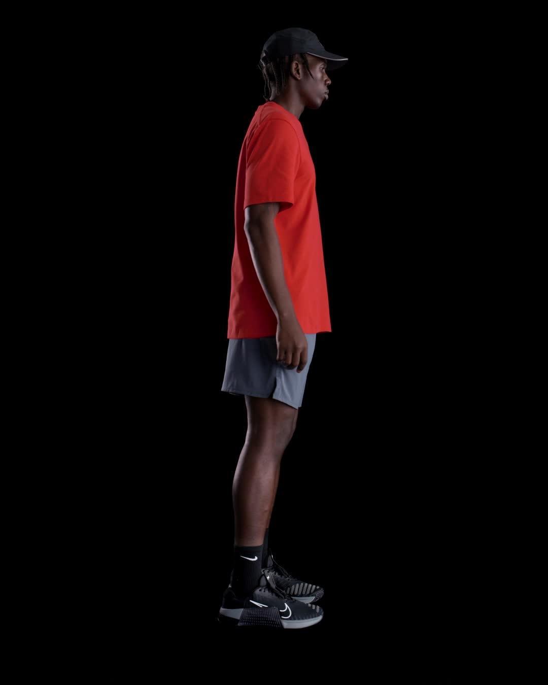 Nike Primary Men's Dri-FIT Short-Sleeve Versatile Top Product Image