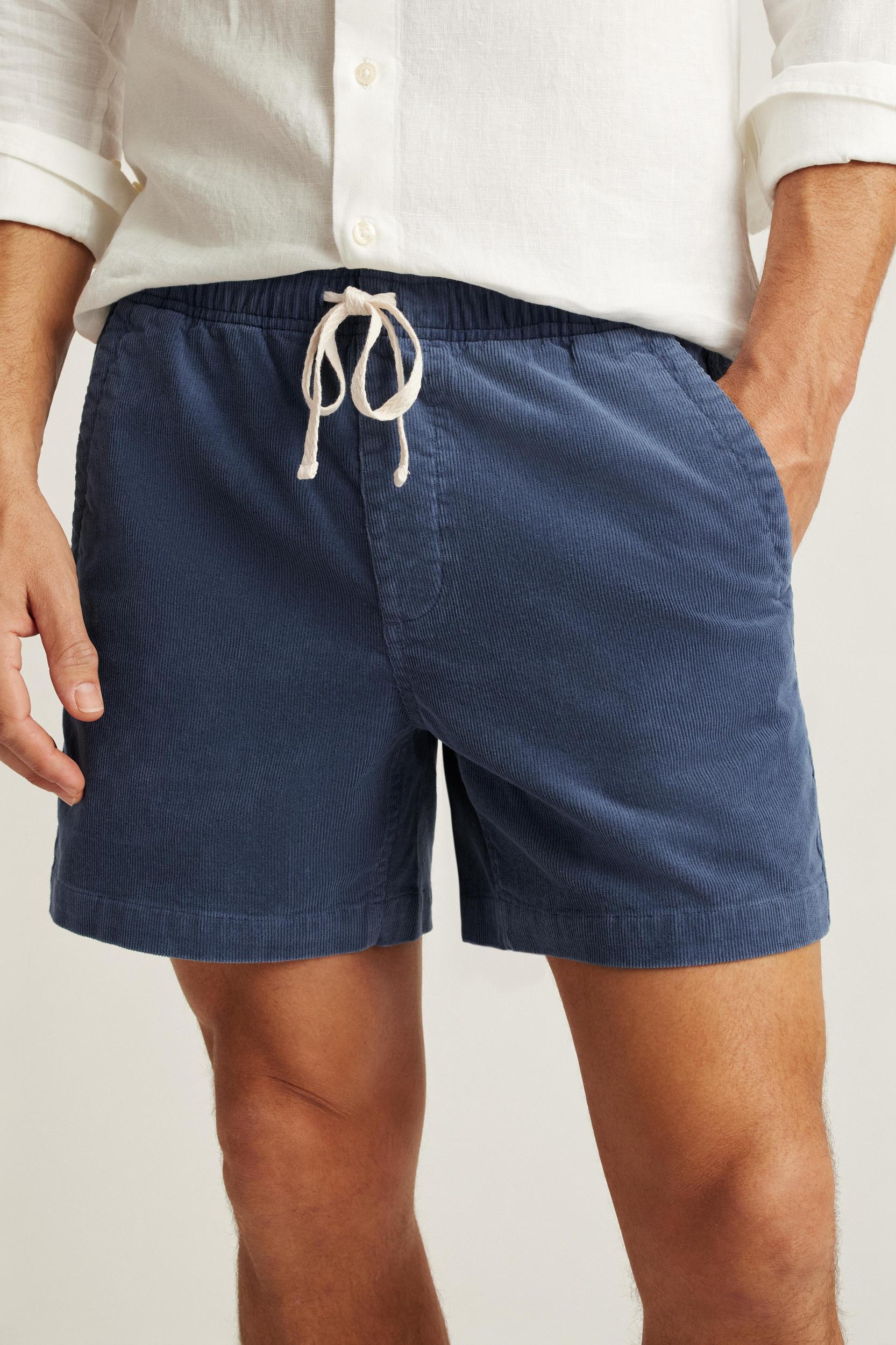 Nomad Short Product Image