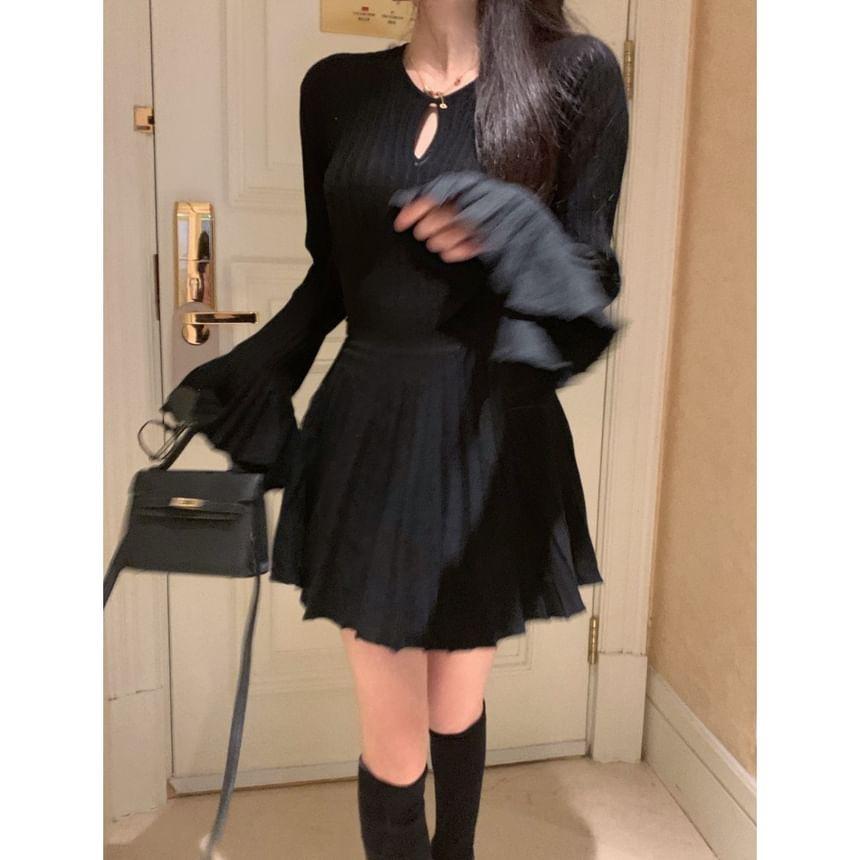 Long-Sleeve Crew Neck Plain Cutout Pleated Mini A-Line Knit Dress Product Image