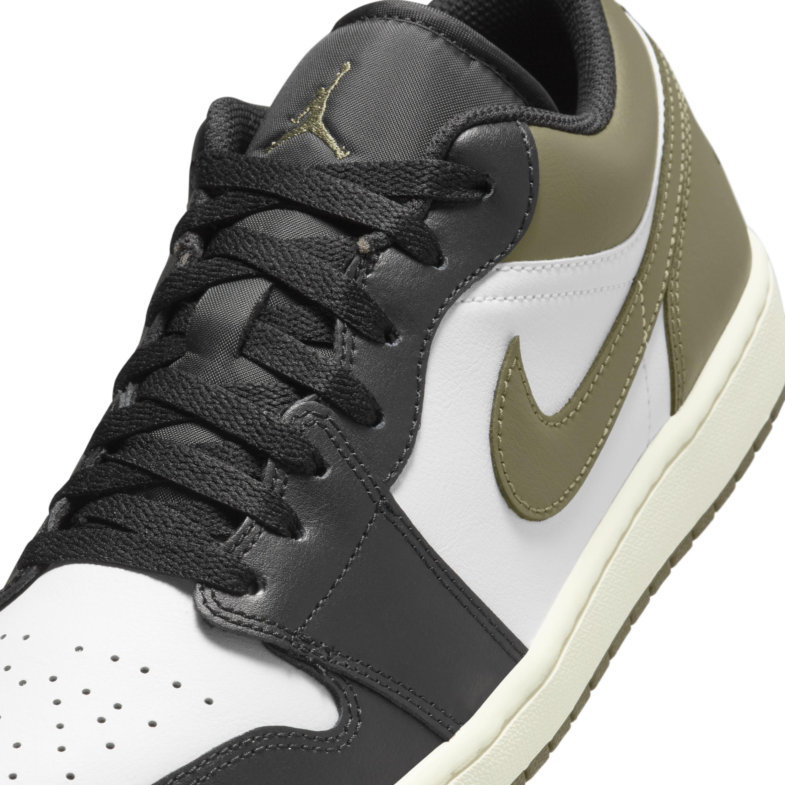 Jordan Mens Jordan AJ 1 Low - Mens Basketball Shoes Product Image
