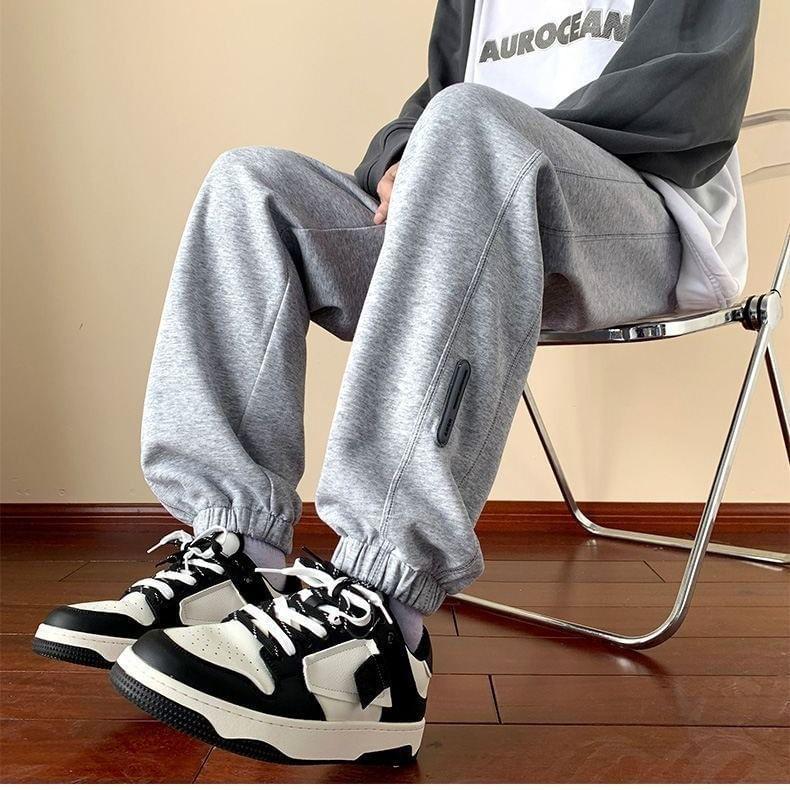 Drawstring Waist Plain Cropped Harem Sweatpants Product Image