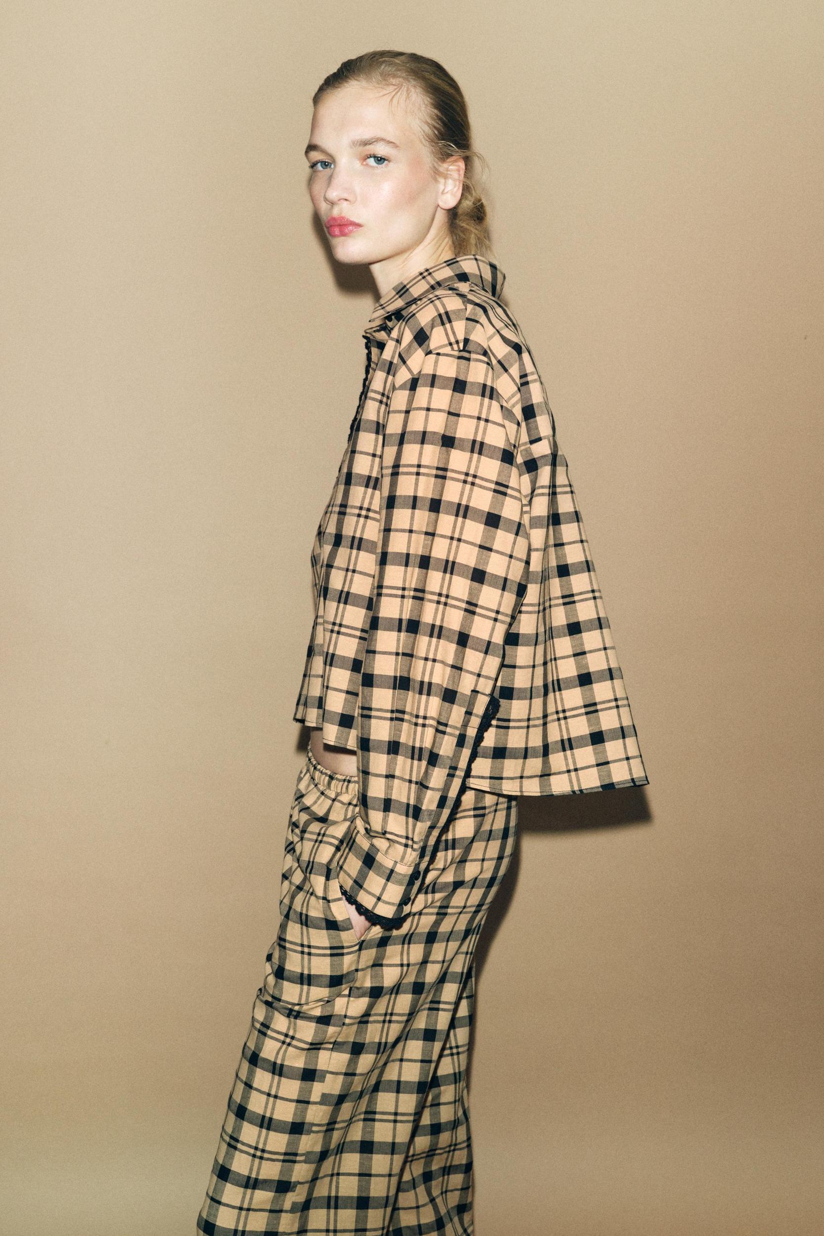 CHECKED CROPPED PAJAMA SHIRT Product Image