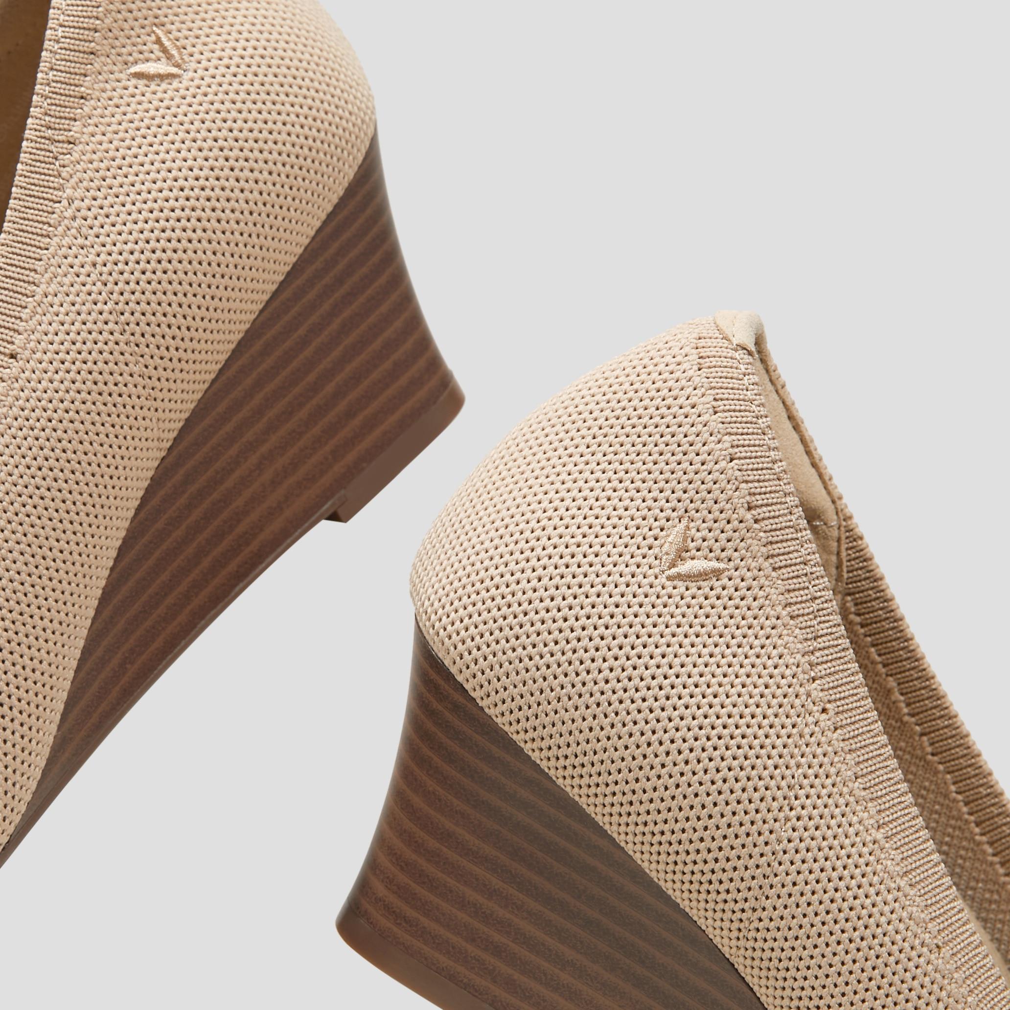 Pointed-Toe Wedge (Aria Wedge Pro) Product Image