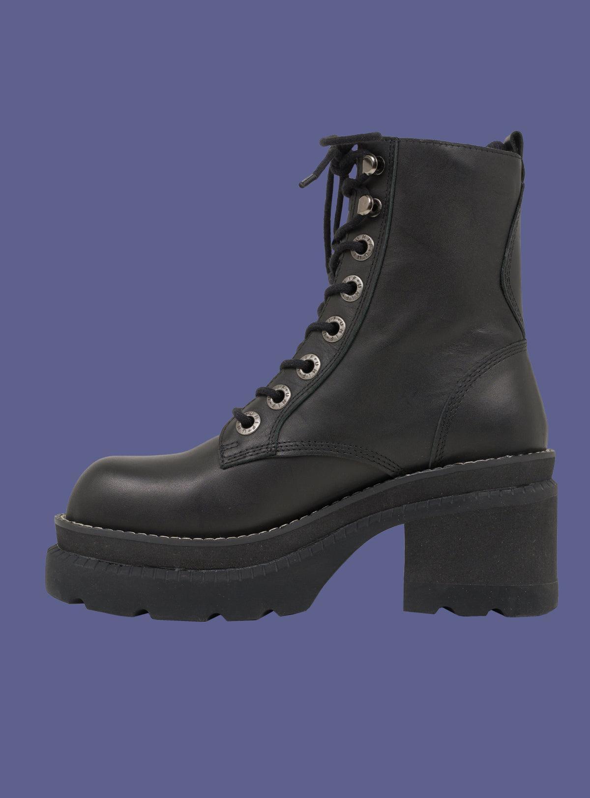 Acre Boot Female Product Image