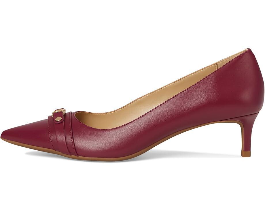 Alina Flex Kitten Pump Product Image