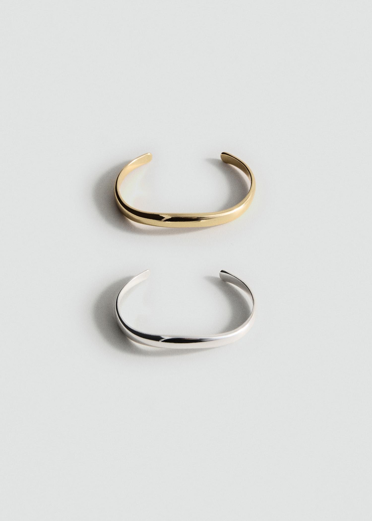 Set of combined rigid bracelets - Women | MANGO USA Product Image