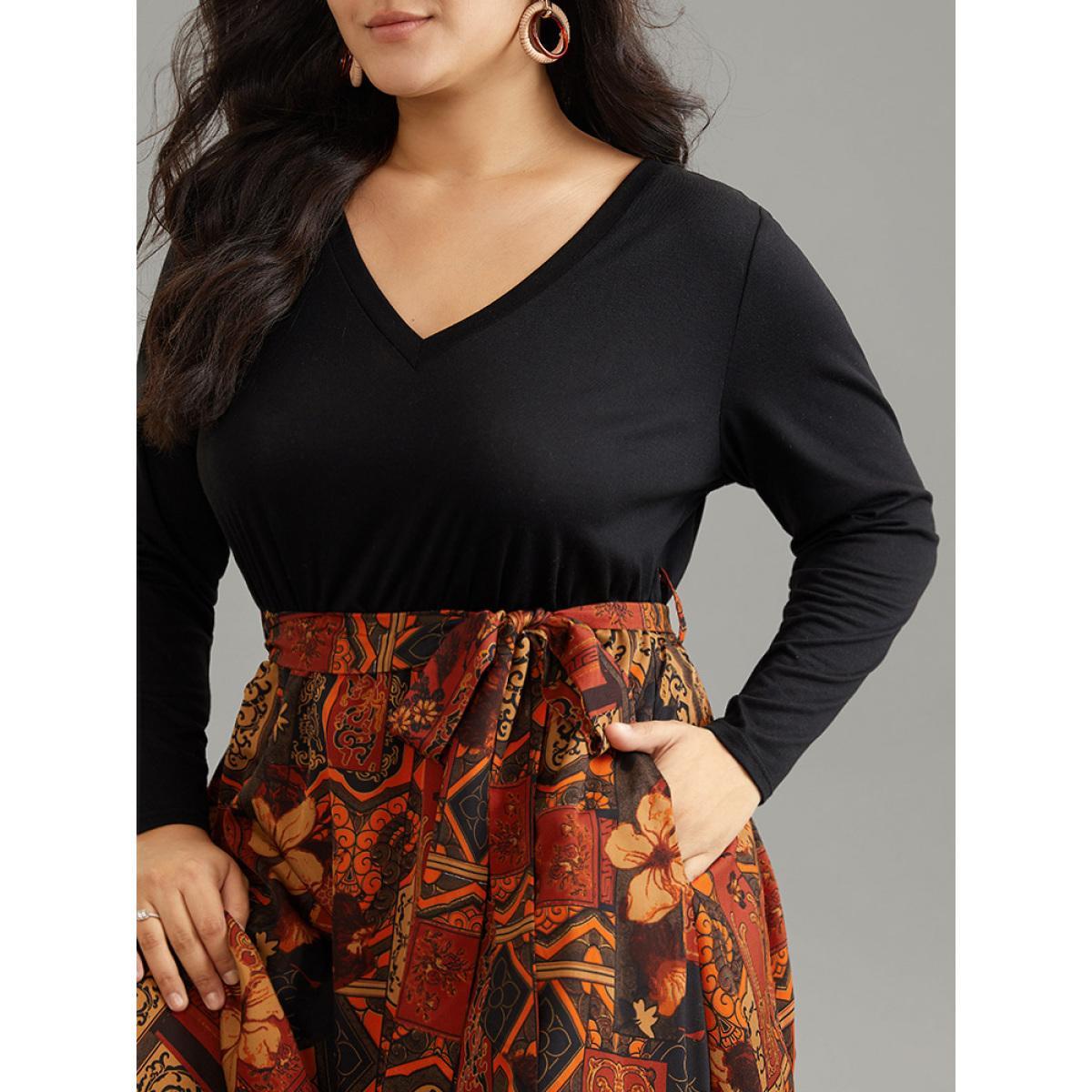 Plus Size Bandana Print V Neck Patchwork Pocket Dress Black Women Vacation Belted V-neck Long Sleeve Curvy Midi Dress BloomChic 28/5X Product Image