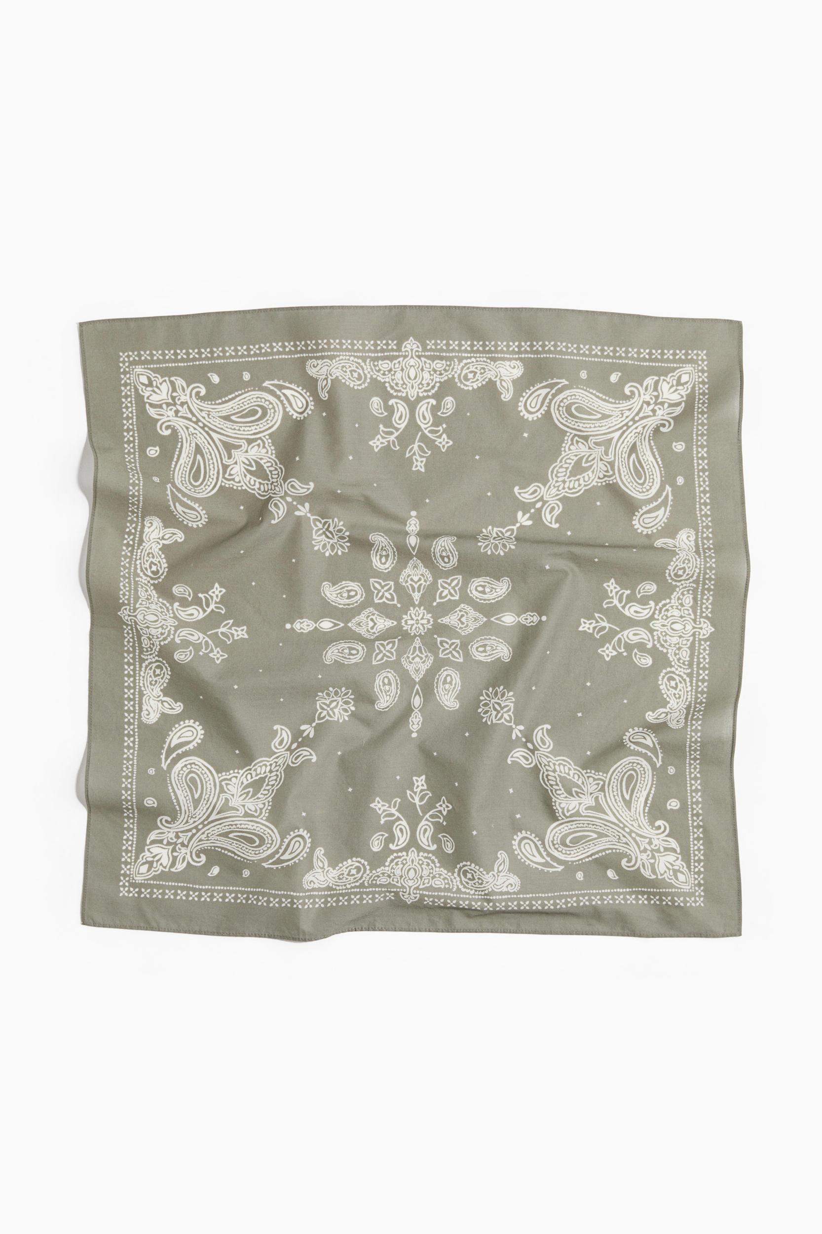Patterned Neck Scarf Product Image