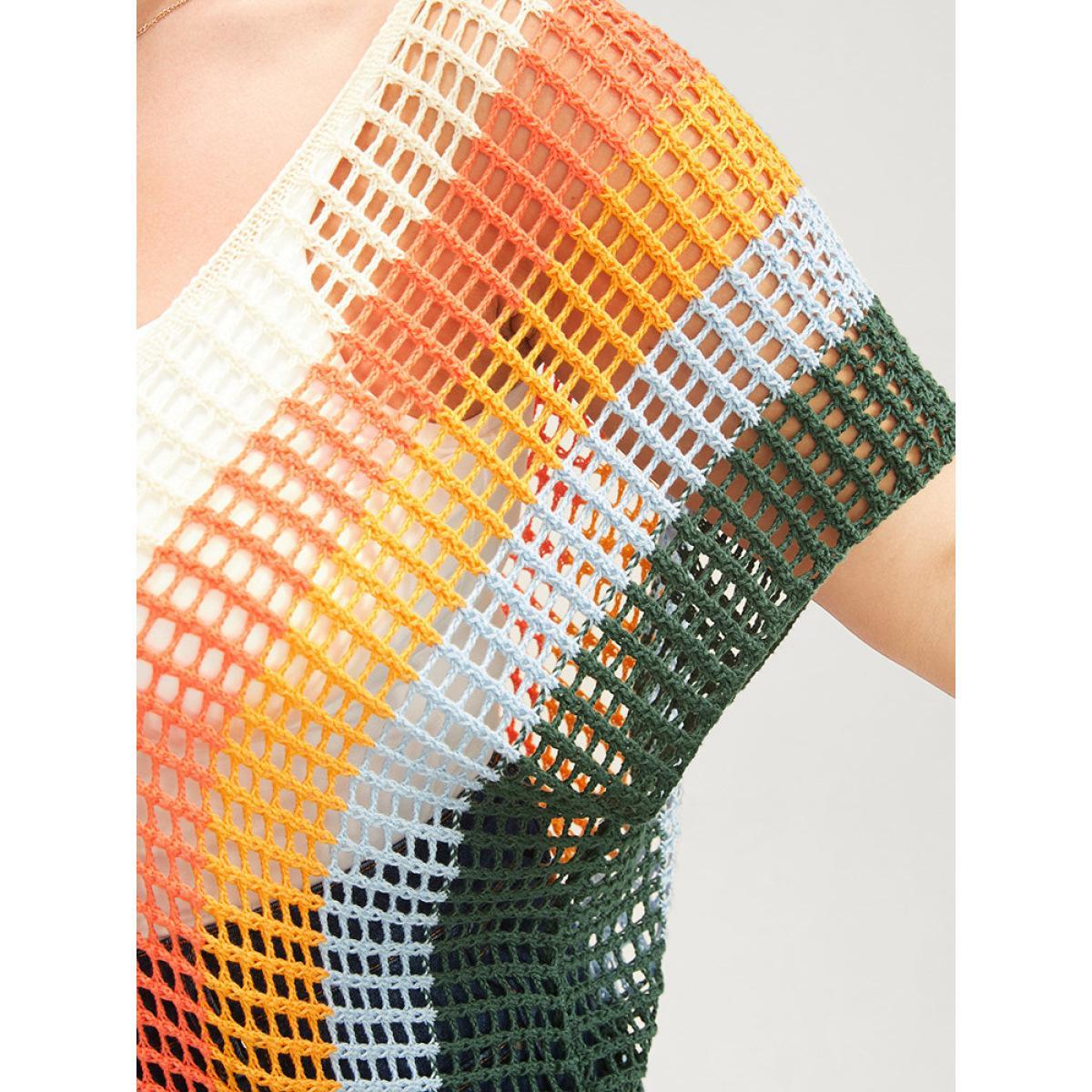 Plus Size Colorblock Contrast Dolman Sleeve Cut Out Tassels Hem Knit Top Multicolor Women Vacation Loose Sleeveless V-neck Dailywear Pullovers BloomChic 22-24/3X Product Image