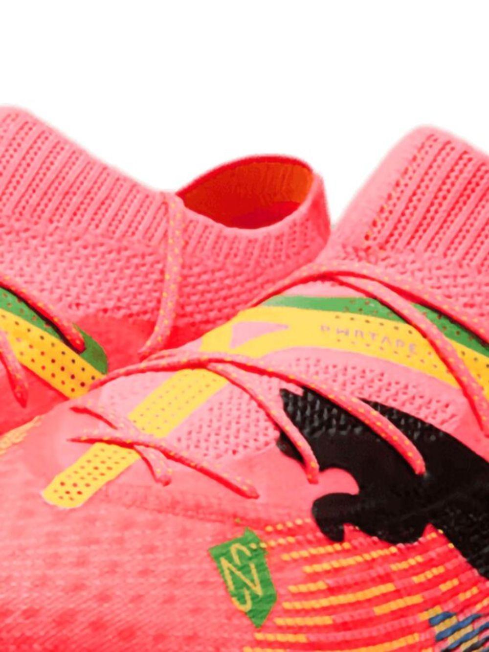 Future 7 Ultimate trainers Product Image