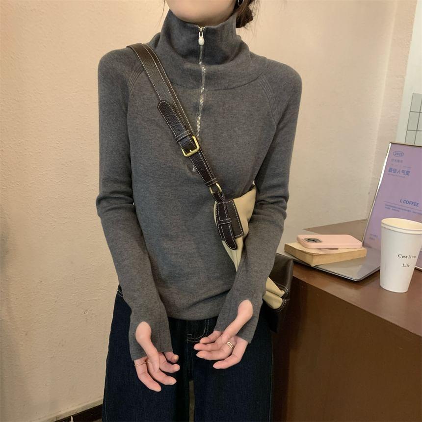 Long-Sleeve Stand Collar Plain Half-Zip Slim Fit Knit Top Product Image