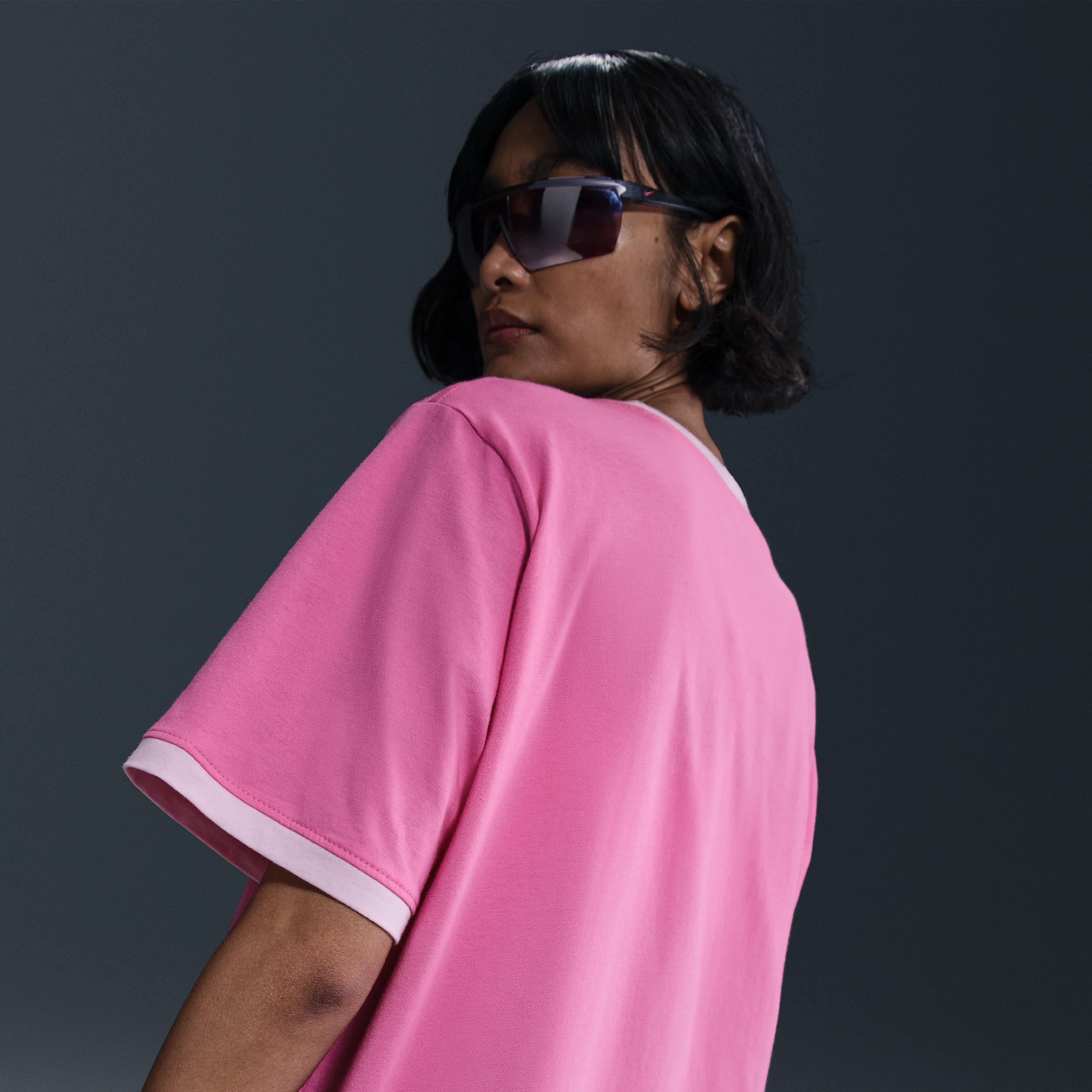 Nike Sportswear Essential Women's T-Shirt Product Image