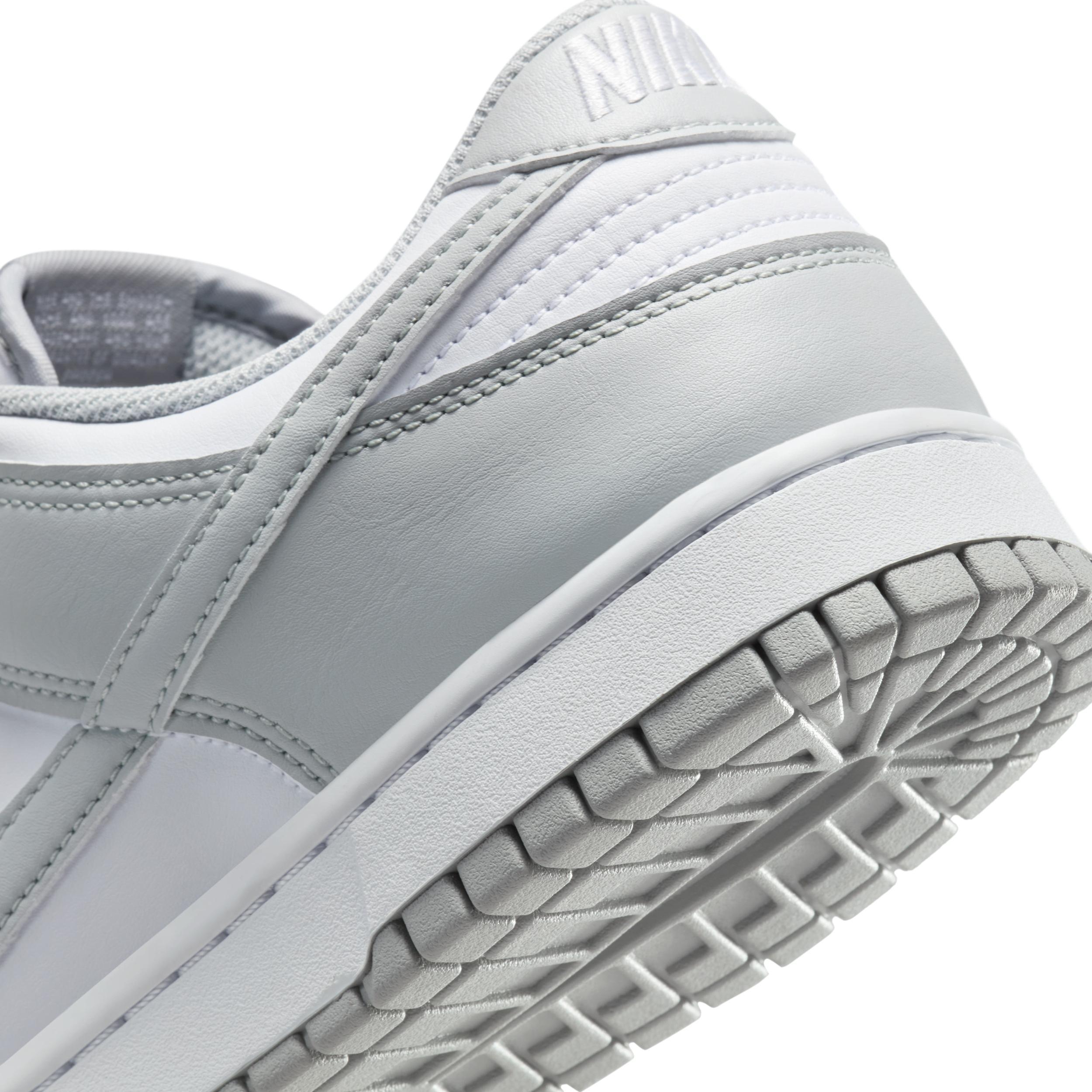 Nike Dunk Low Retro Men's Shoes Product Image