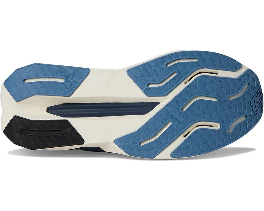 Women's New Balance FuelCell Propel v5 Product Image