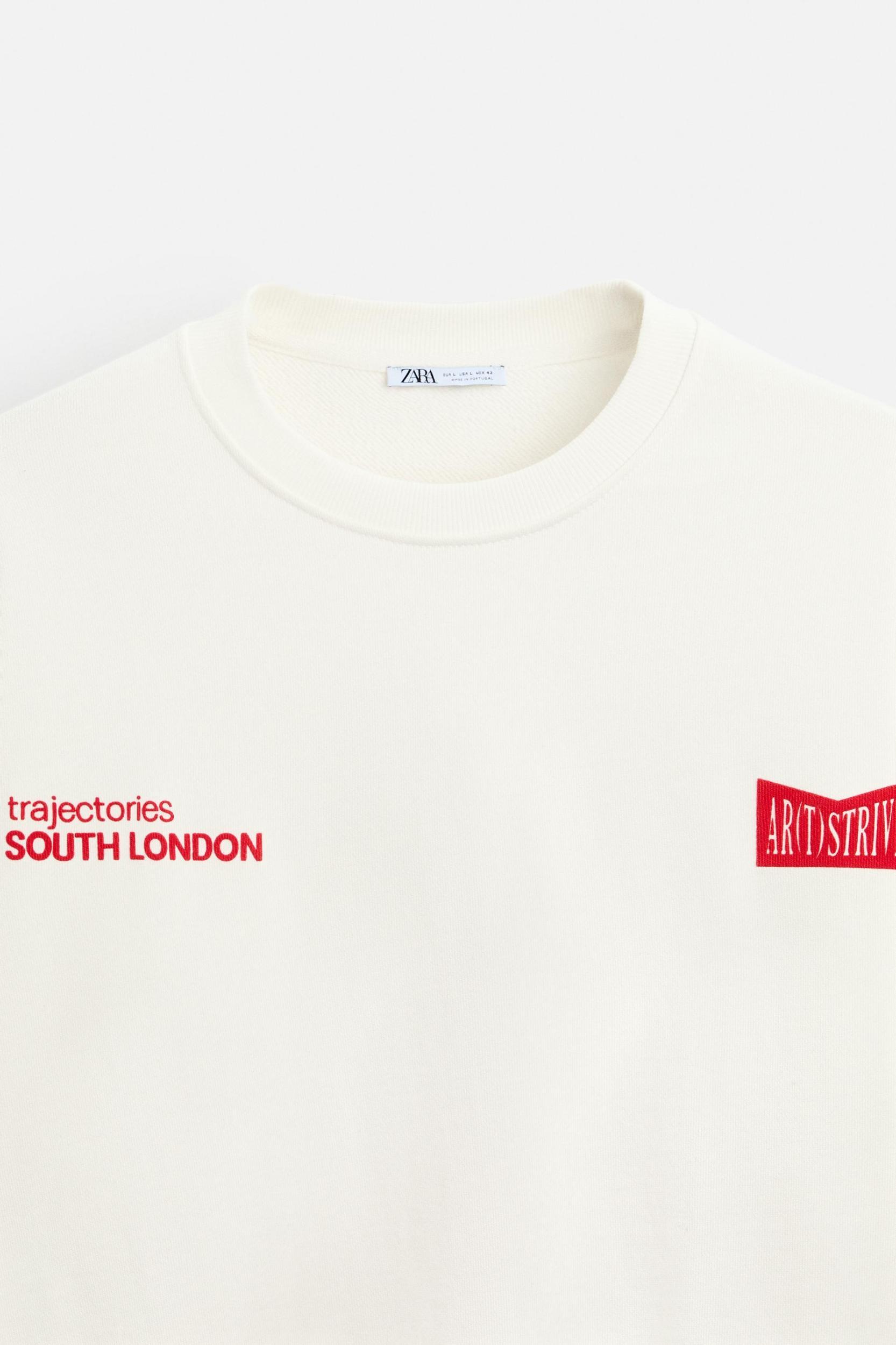 CONTRAST PRINT SWEATSHIRT Product Image