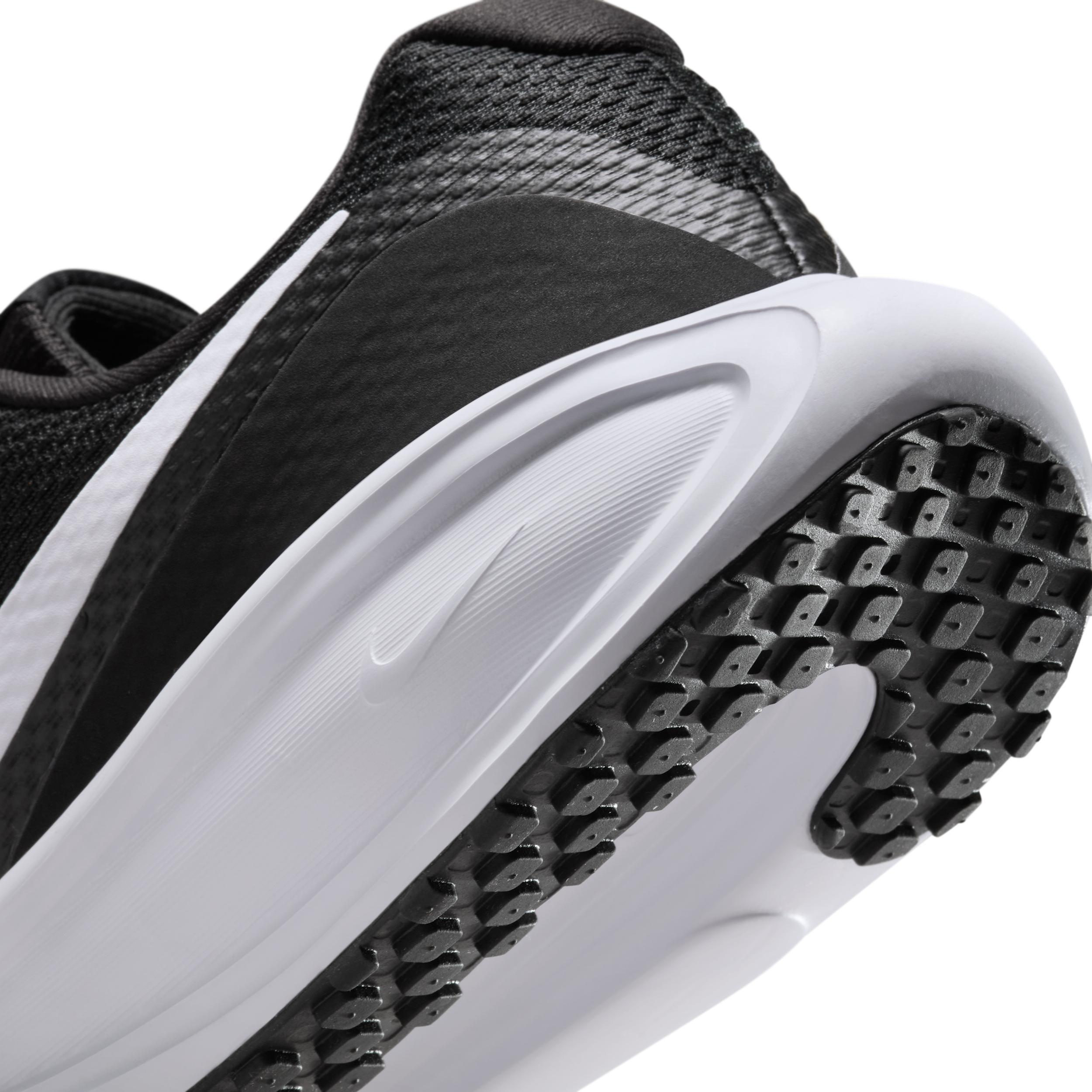Nike Women's Revolution 8 Road Running Shoes (Extra Wide) Product Image