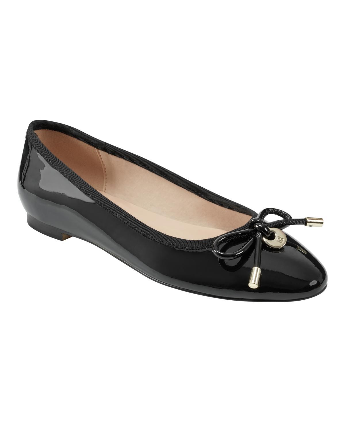 Bandolino Payly Women's Flat Shoes Product Image