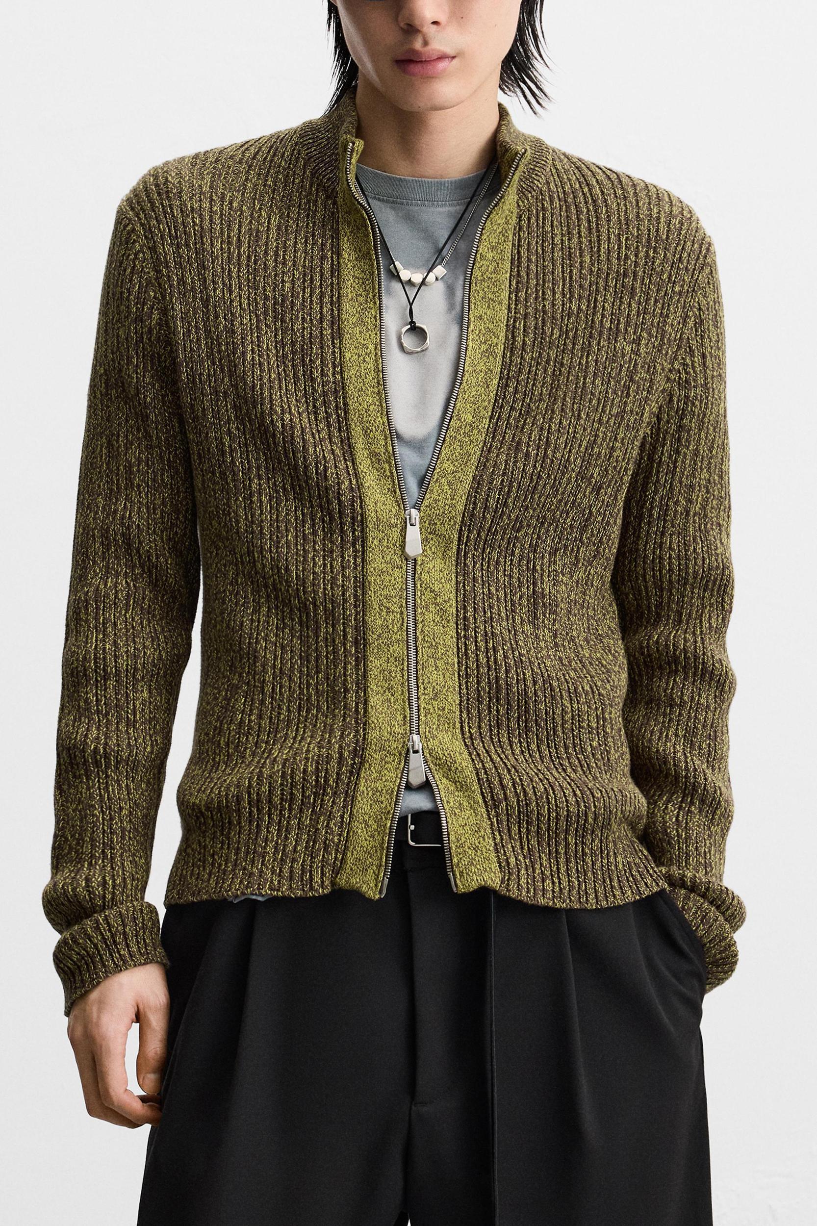 ZIP CARDIGAN Product Image