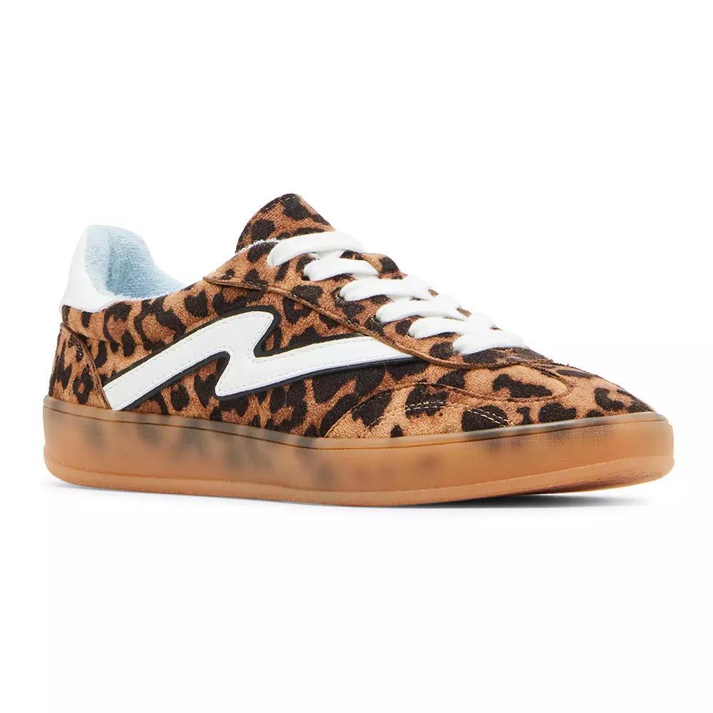 madden girl Giia Womens Sneakers Product Image