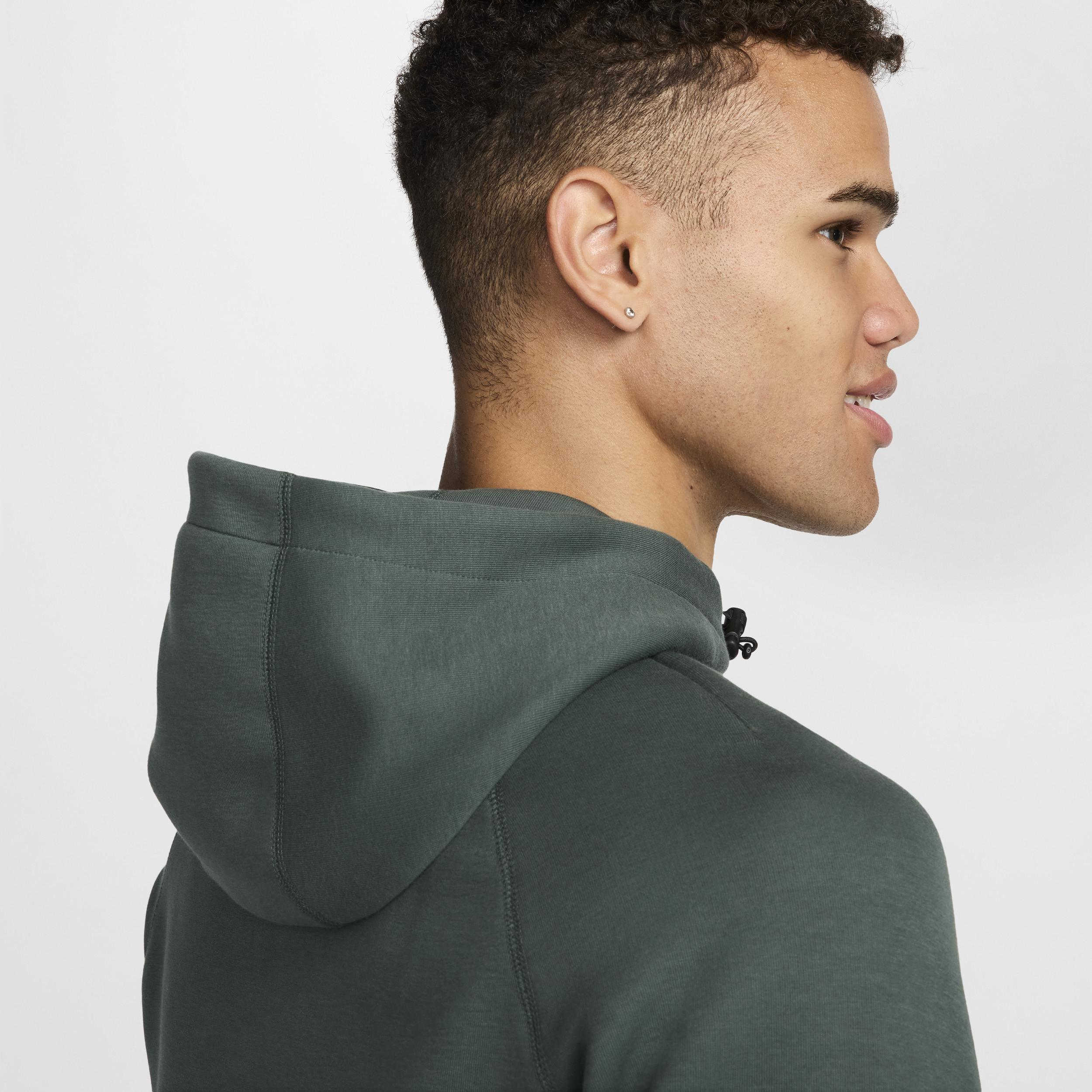 Nike Sportswear Tech Fleece Men's Pullover Hoodie Product Image