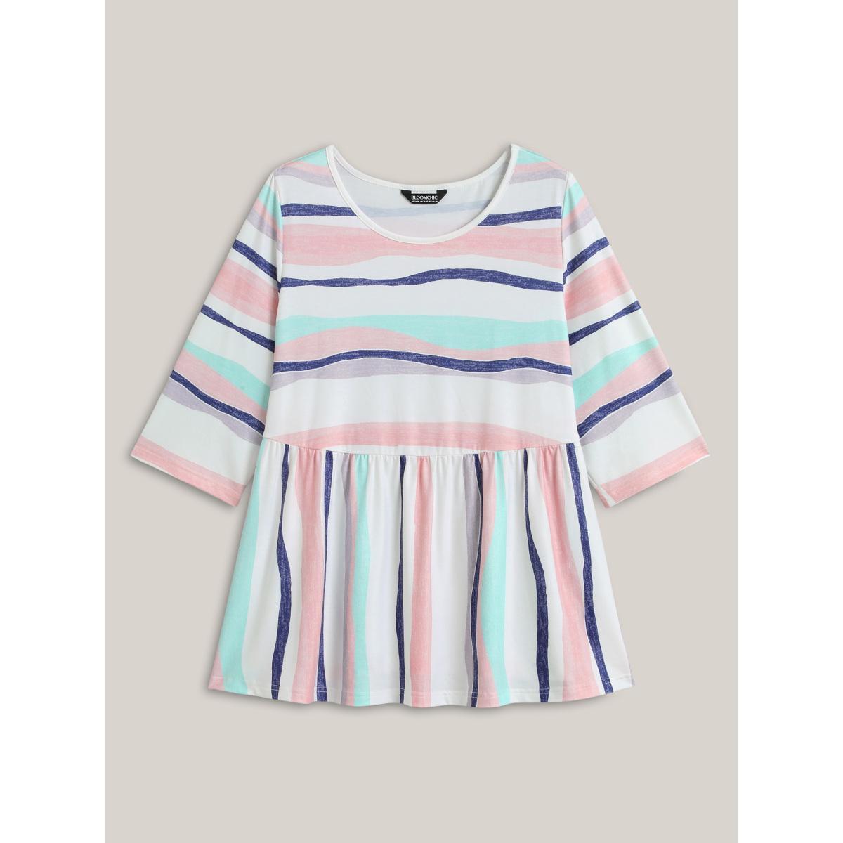 Plus Size Color Contrast Seven-Quarter Sleeve T-Shirt Multicolor Women Gathered Round Neck Everyday-Casual T-shirts BloomChic 18-20/2X Product Image