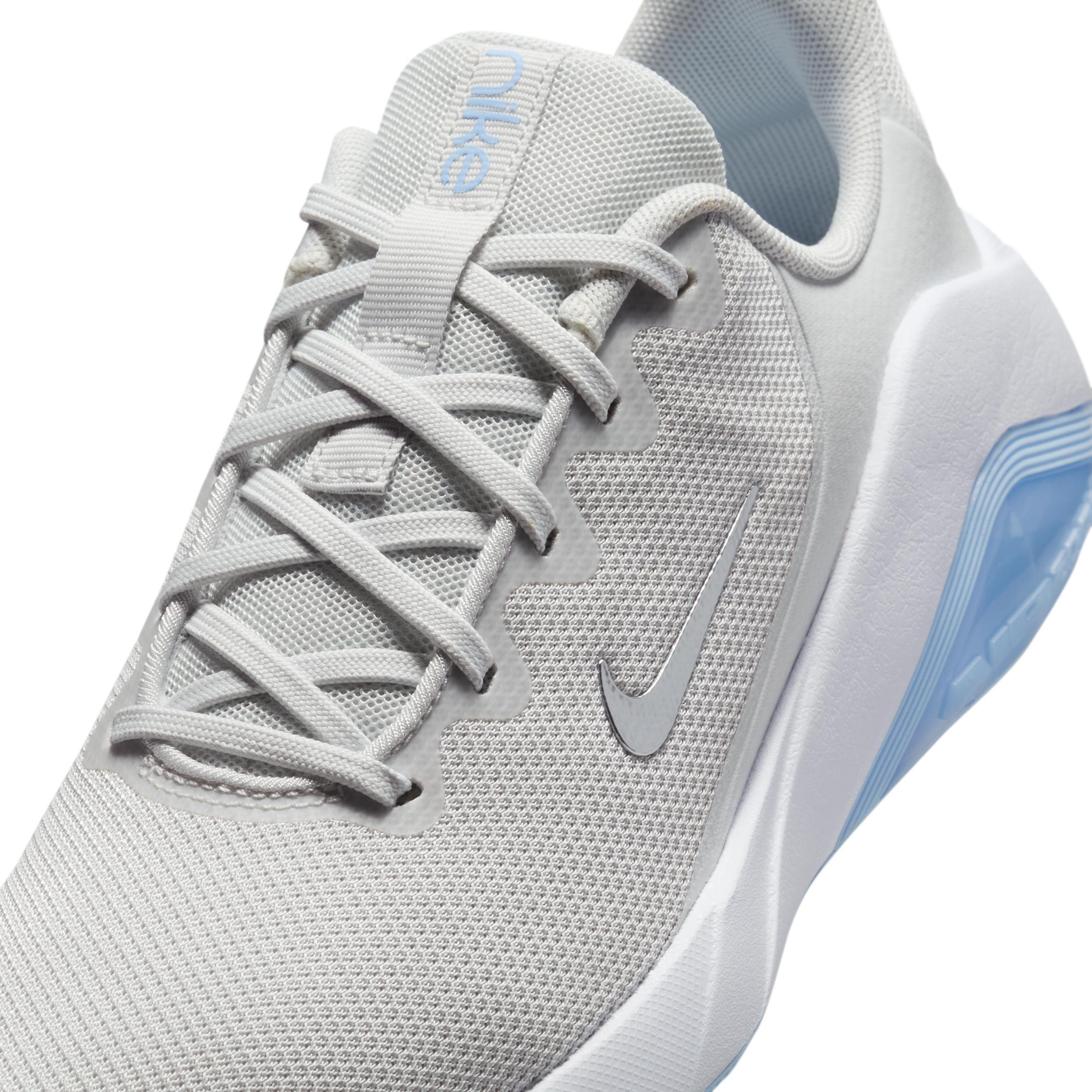 Nike Women's Bella 7 Workout Shoes Product Image
