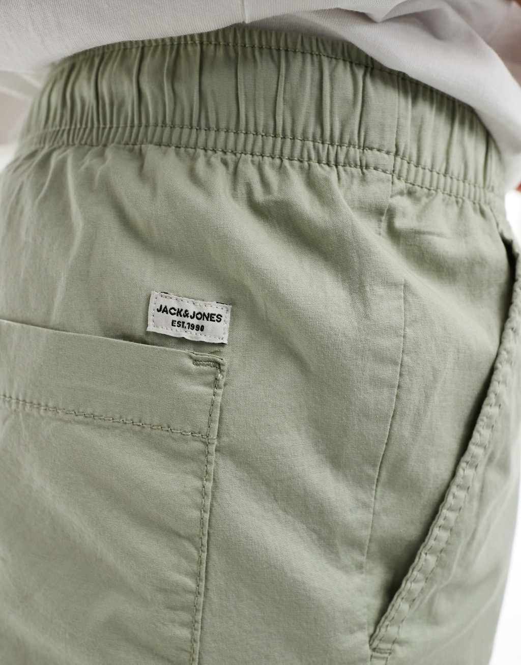 Jack & Jones chino shorts withdrawstring waist in gray Product Image