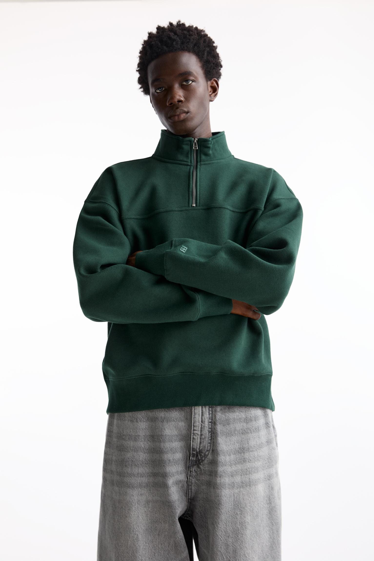 Quarter-zip sweatshirt Product Image