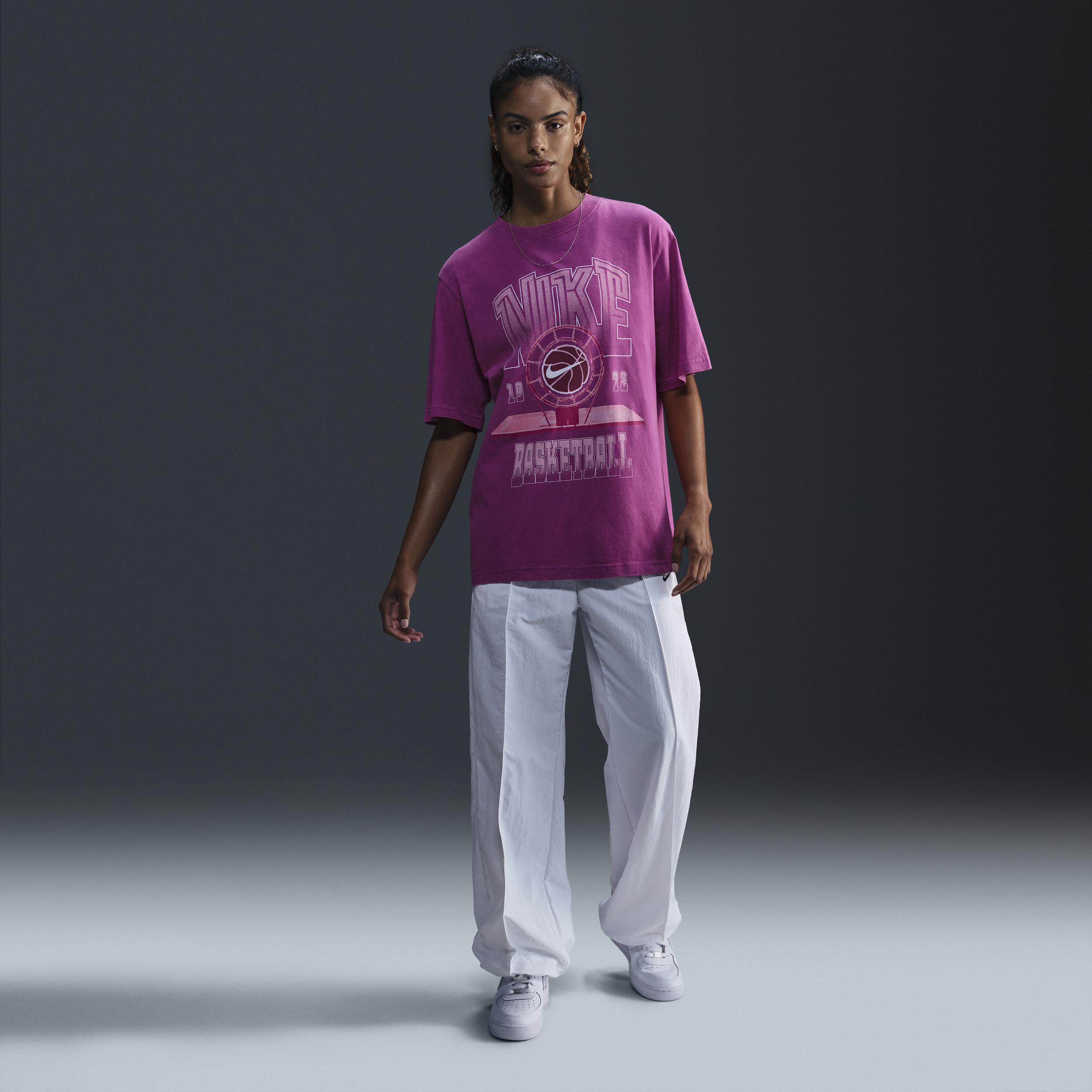 Nike Women's Short-Sleeve Basketball T-Shirt Product Image