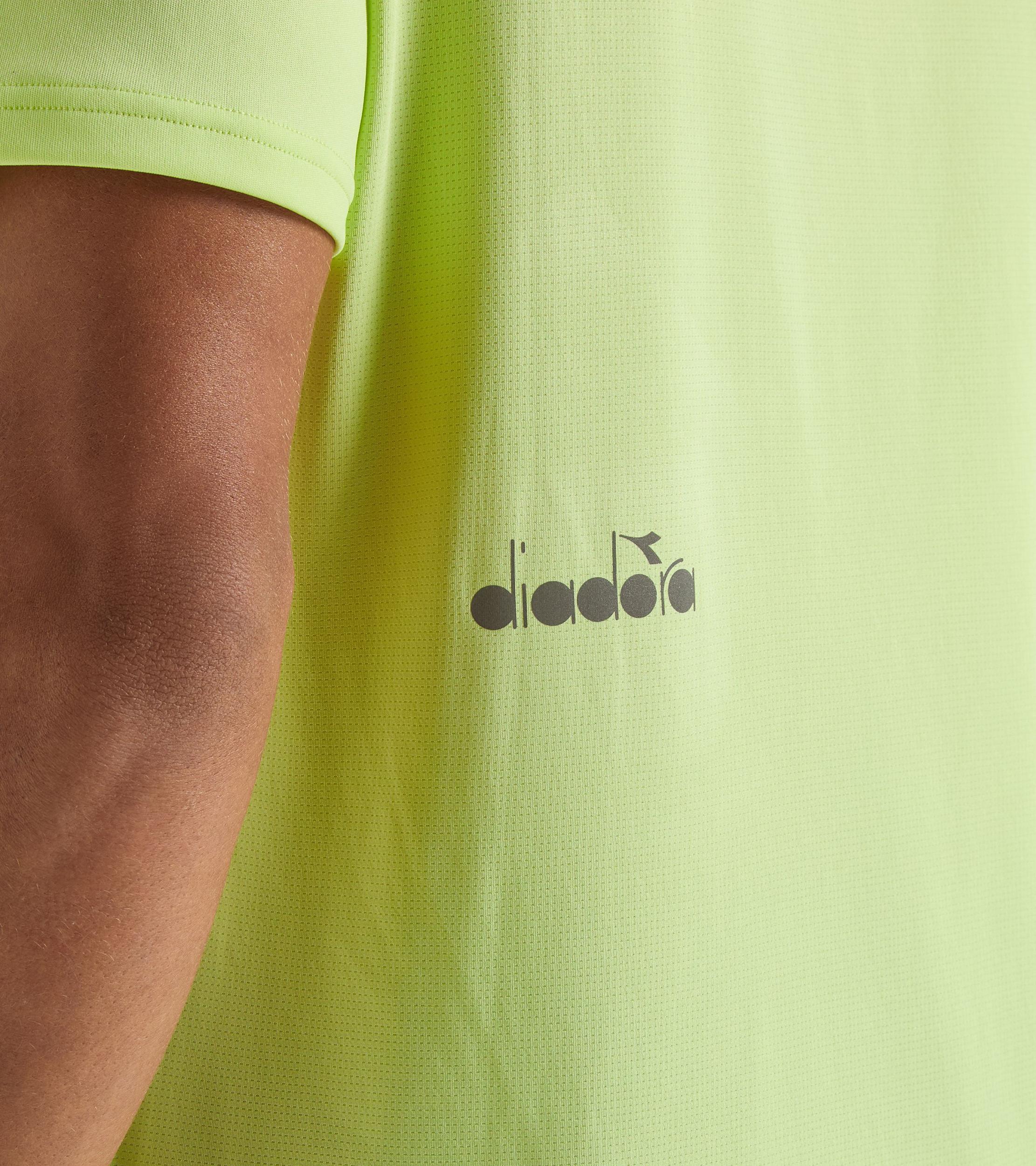 SS T-SHIRT RUN Product Image
