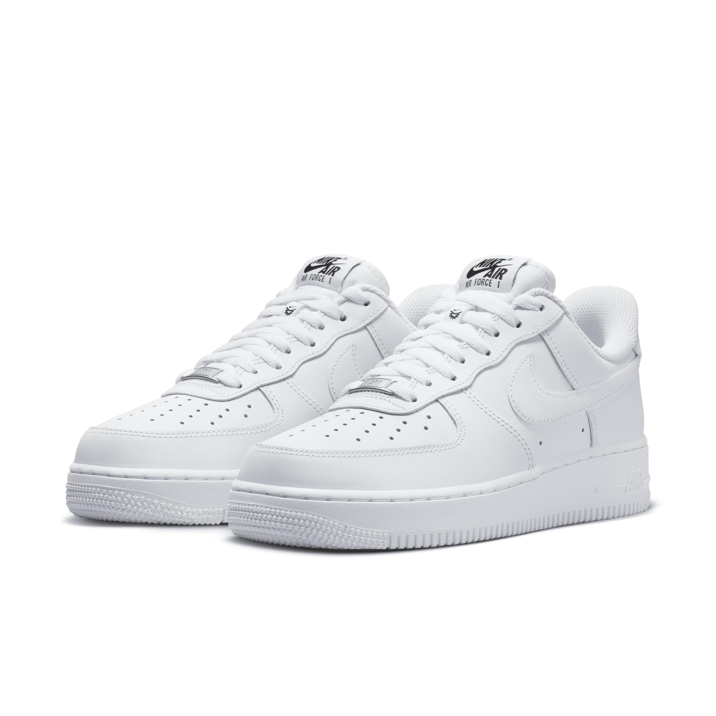 Nike Womens Air Force 1 07 EasyOn Shoes Product Image