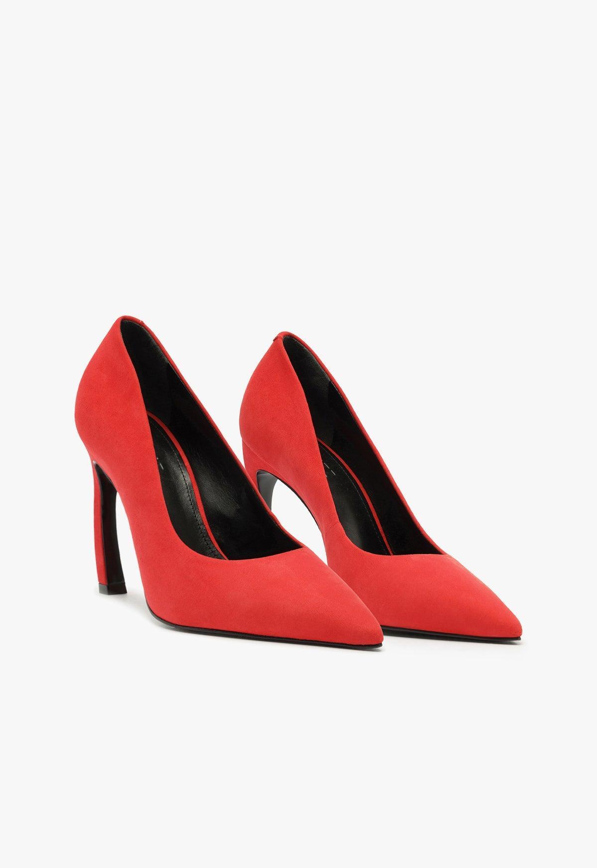 Lou Curve Pump Product Image
