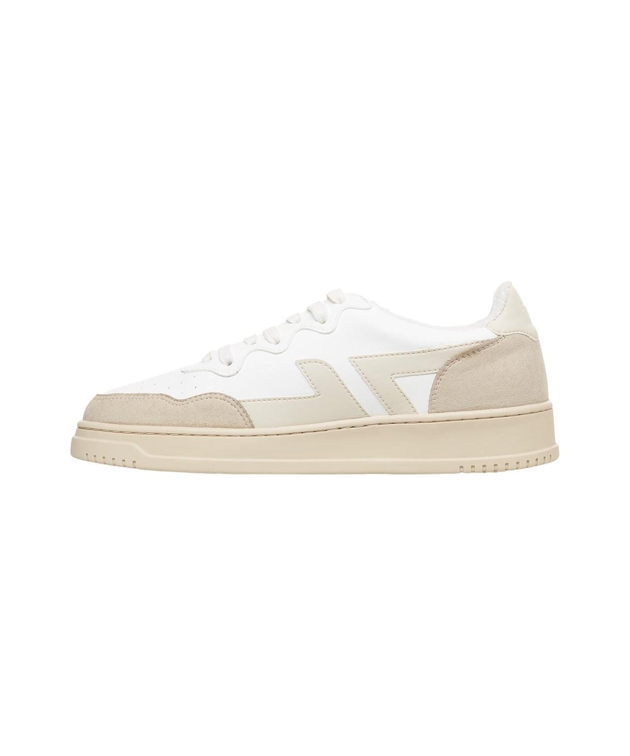 Sneakers 'Beta' Product Image