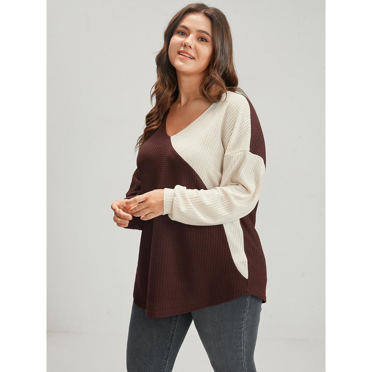 Plus Size Colorblock Contrast V Neck Waffle Knit Sweatshirt Women Burgundy Elegant Patchwork V-neck Dailywear Sweatshirts BloomChic 28/5X Product Image