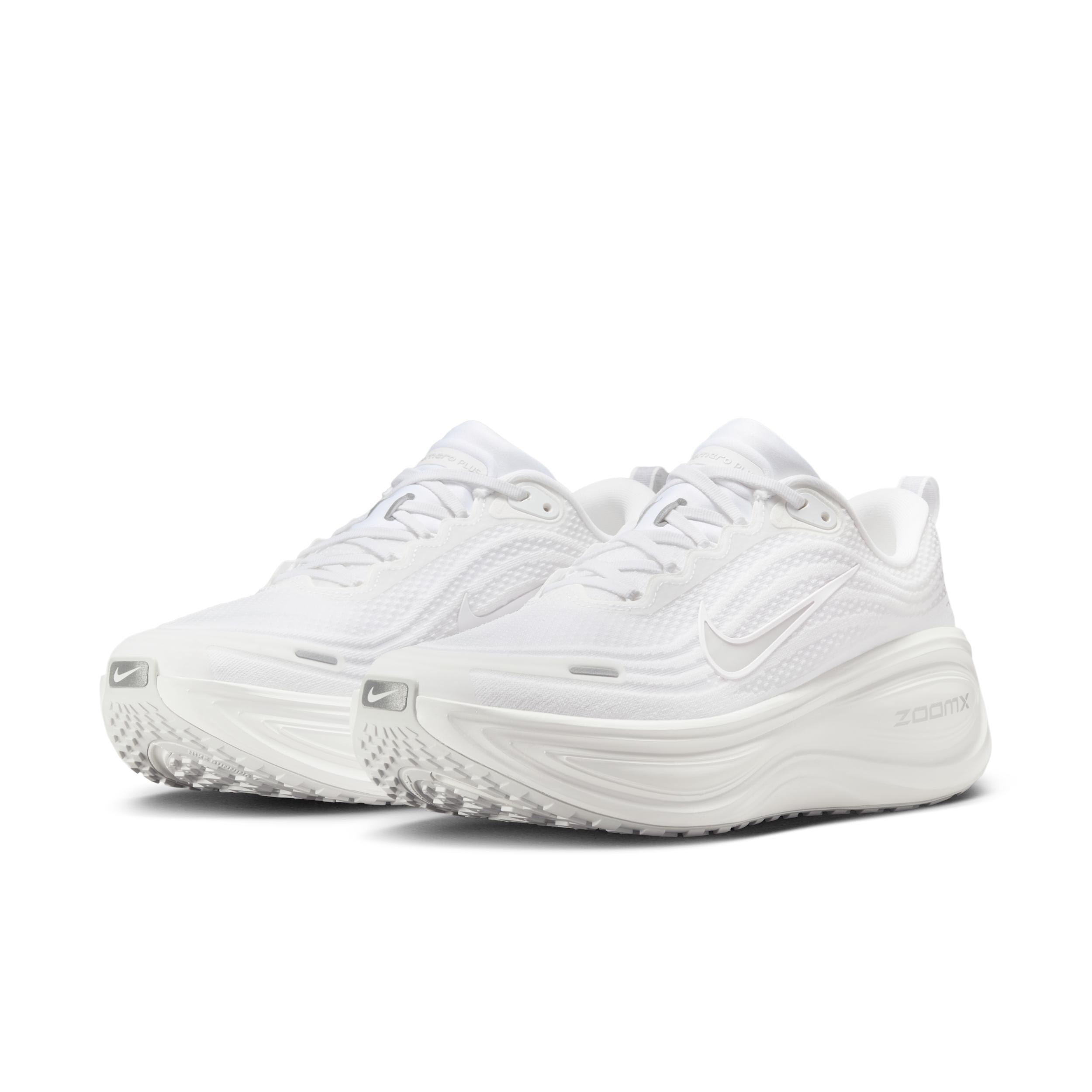 Nike Men's Vomero Plus Road Running Shoes Product Image
