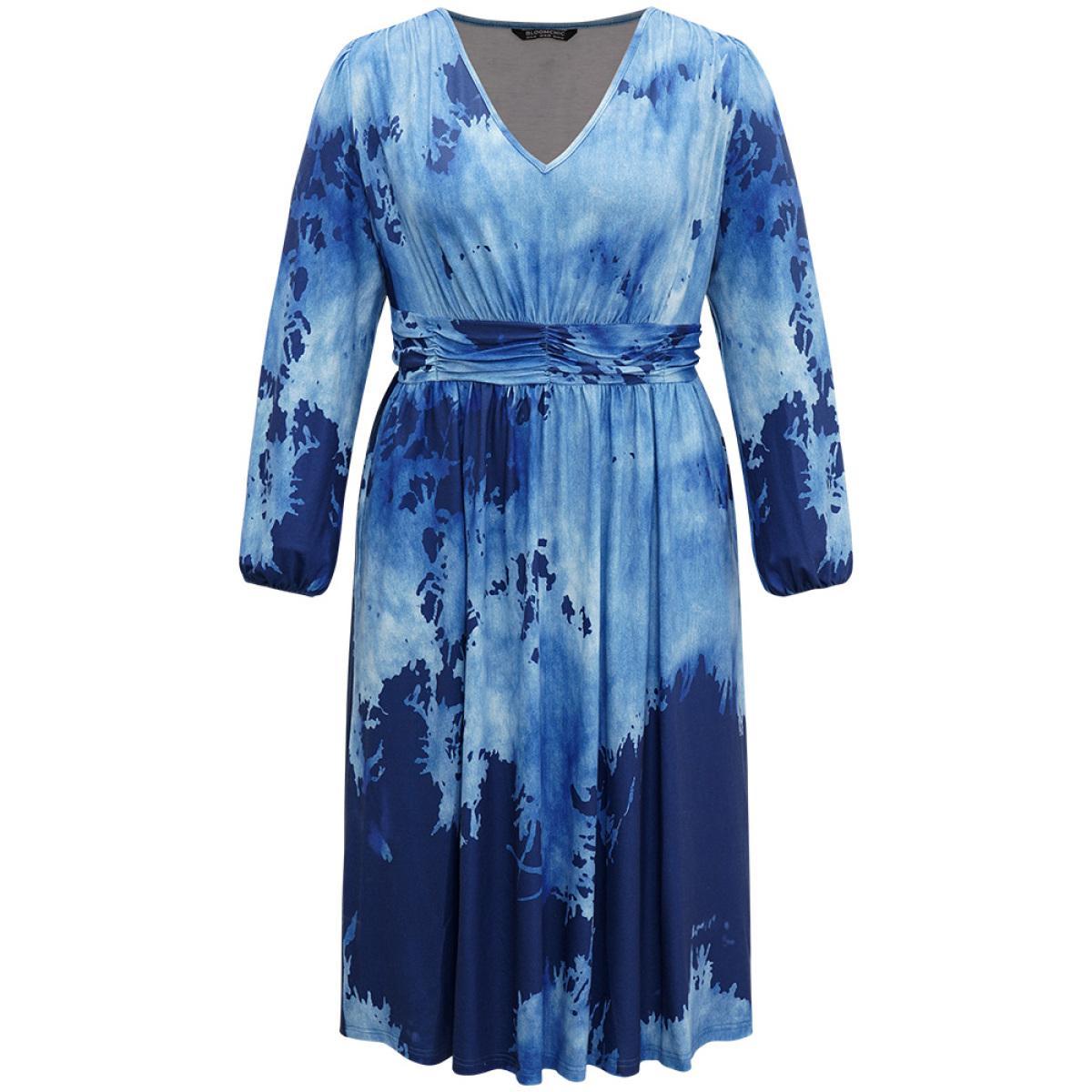 Plus Size Tie Dye Ruched Pocket Lantern Sleeve Dress Indigo Women Casual Elastic cuffs V-neck Long Sleeve Curvy Midi Dress BloomChic 30/6X Product Image