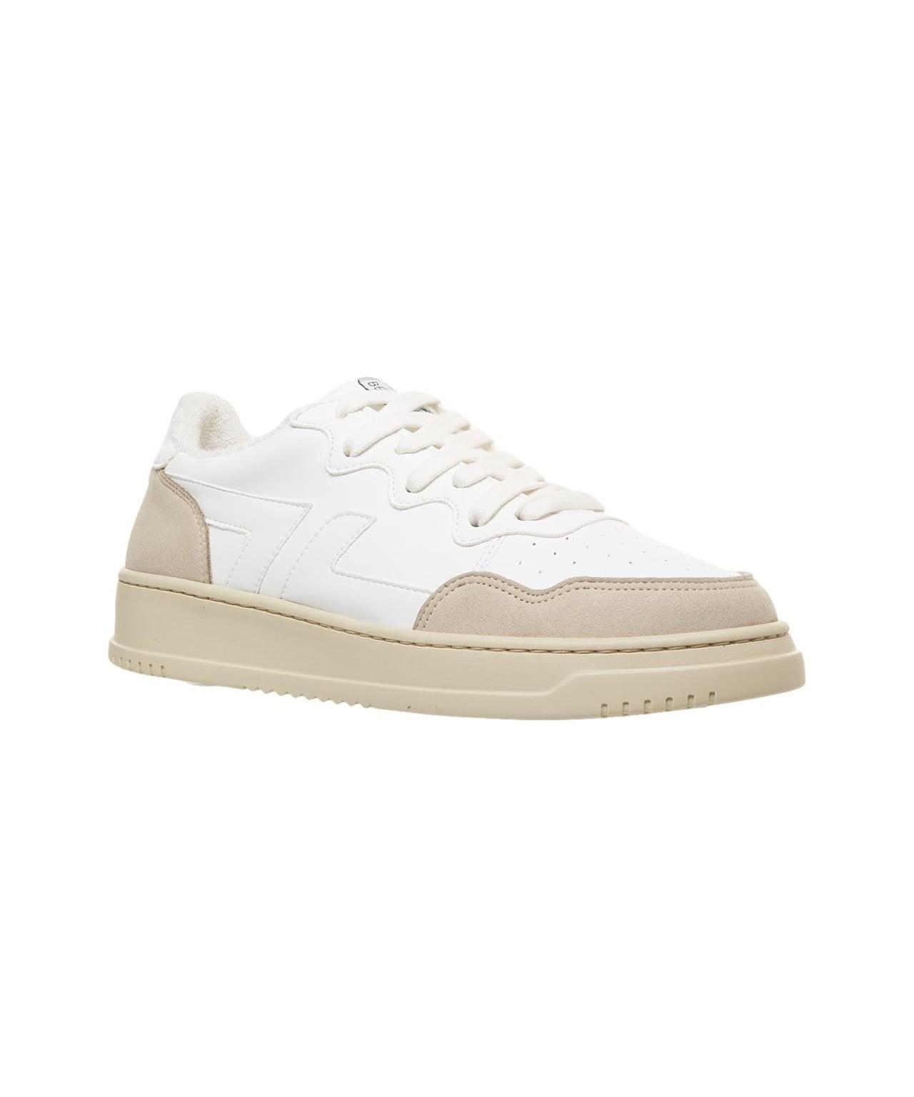 Sneakers 'Beta' Product Image