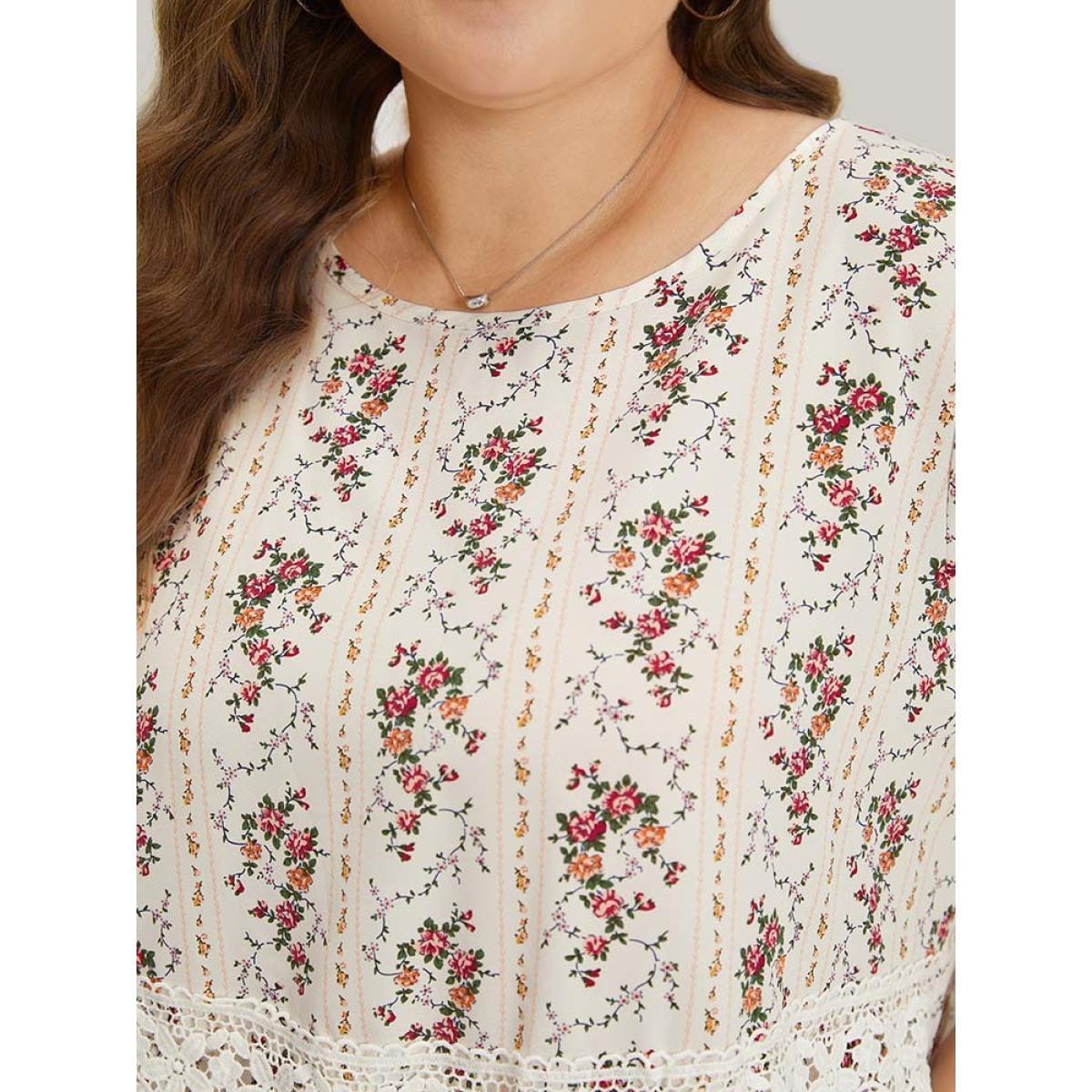 Plus Size White Ditsy Floral Lace Panel Elastic Waist Blouse Women Elegant Short sleeve Round Neck Dailywear Blouses BloomChic 28/5X Product Image